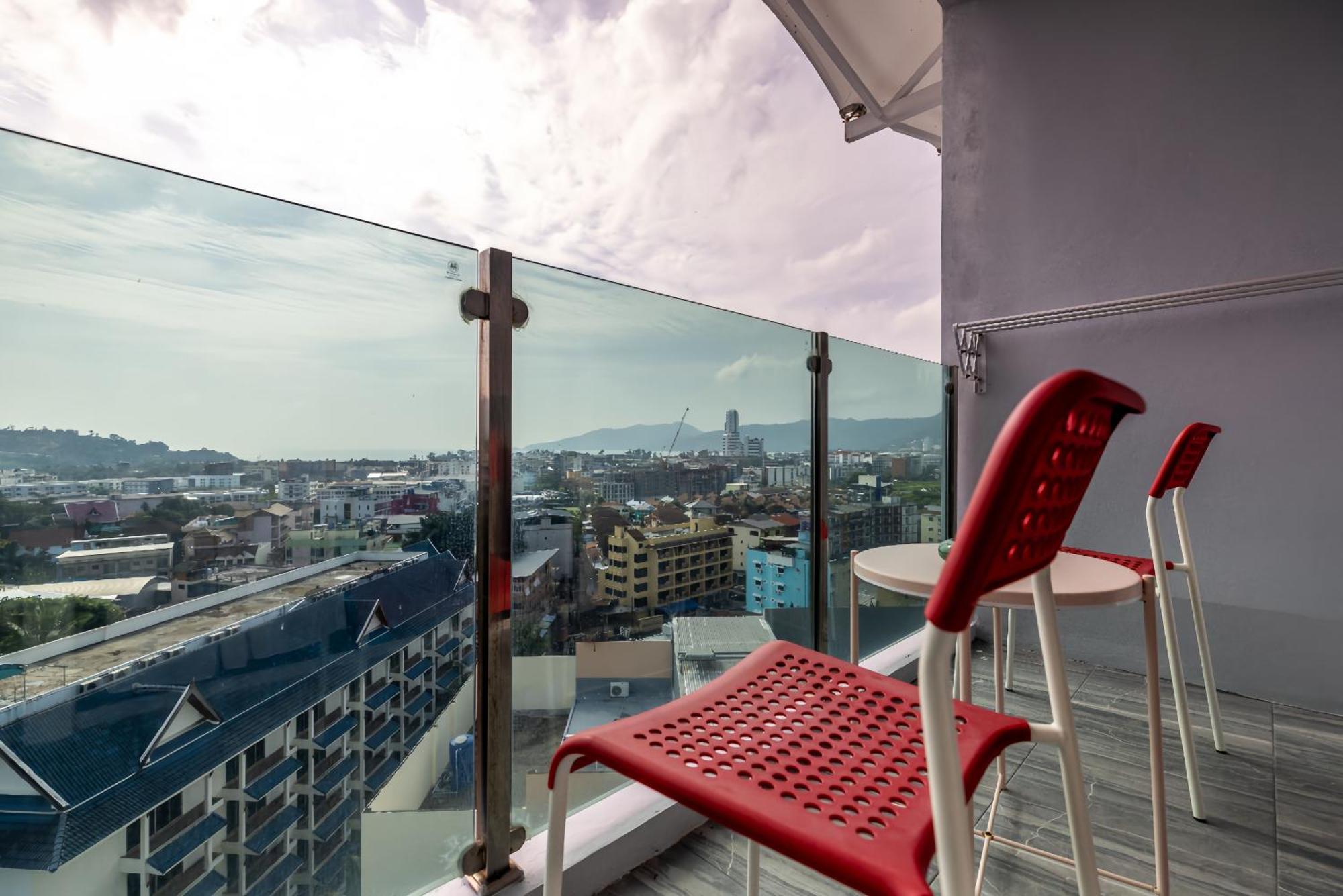 Kana Triple L Phuket普吉岛卡娜3l酒店 Hotel Patong