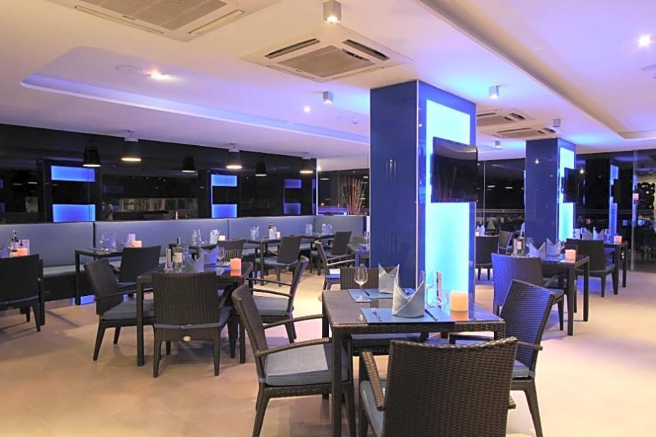 Twin Sands Penthouse Resort Patong