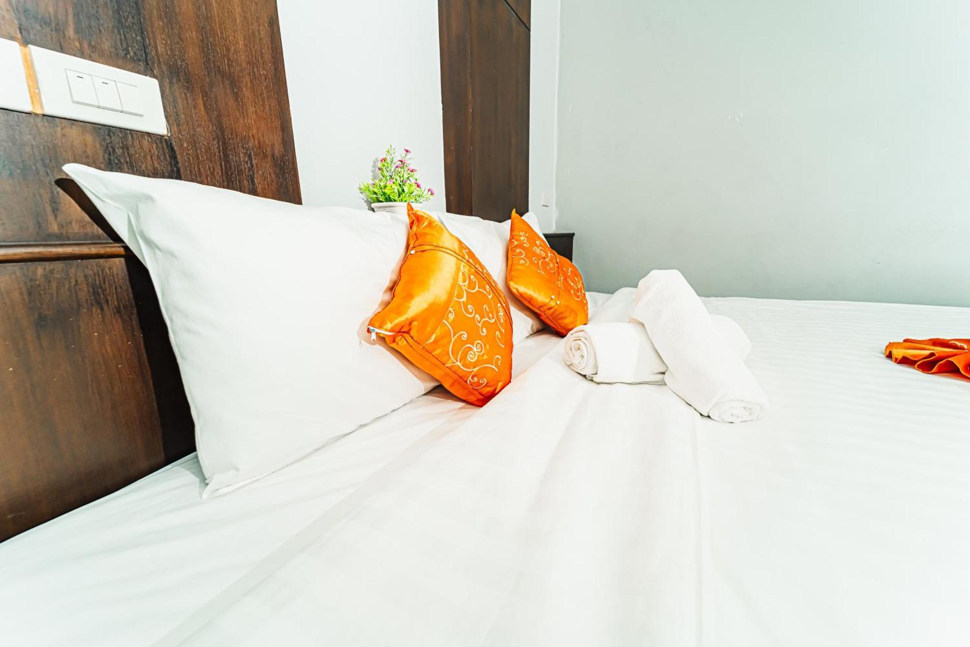 Saiyuan Phuket Hotel 3*