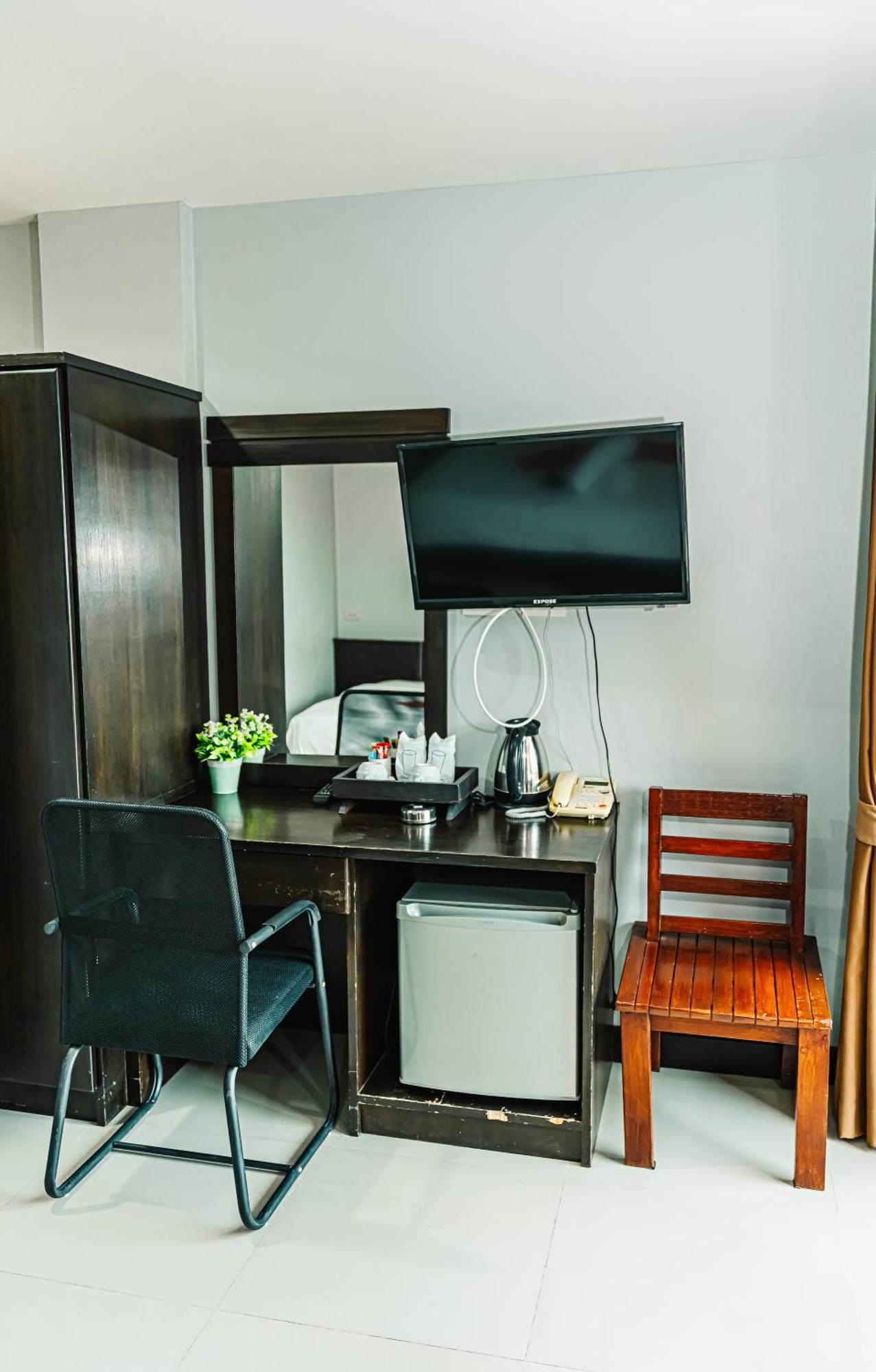 Hotel Saiyuan Phuket 3*