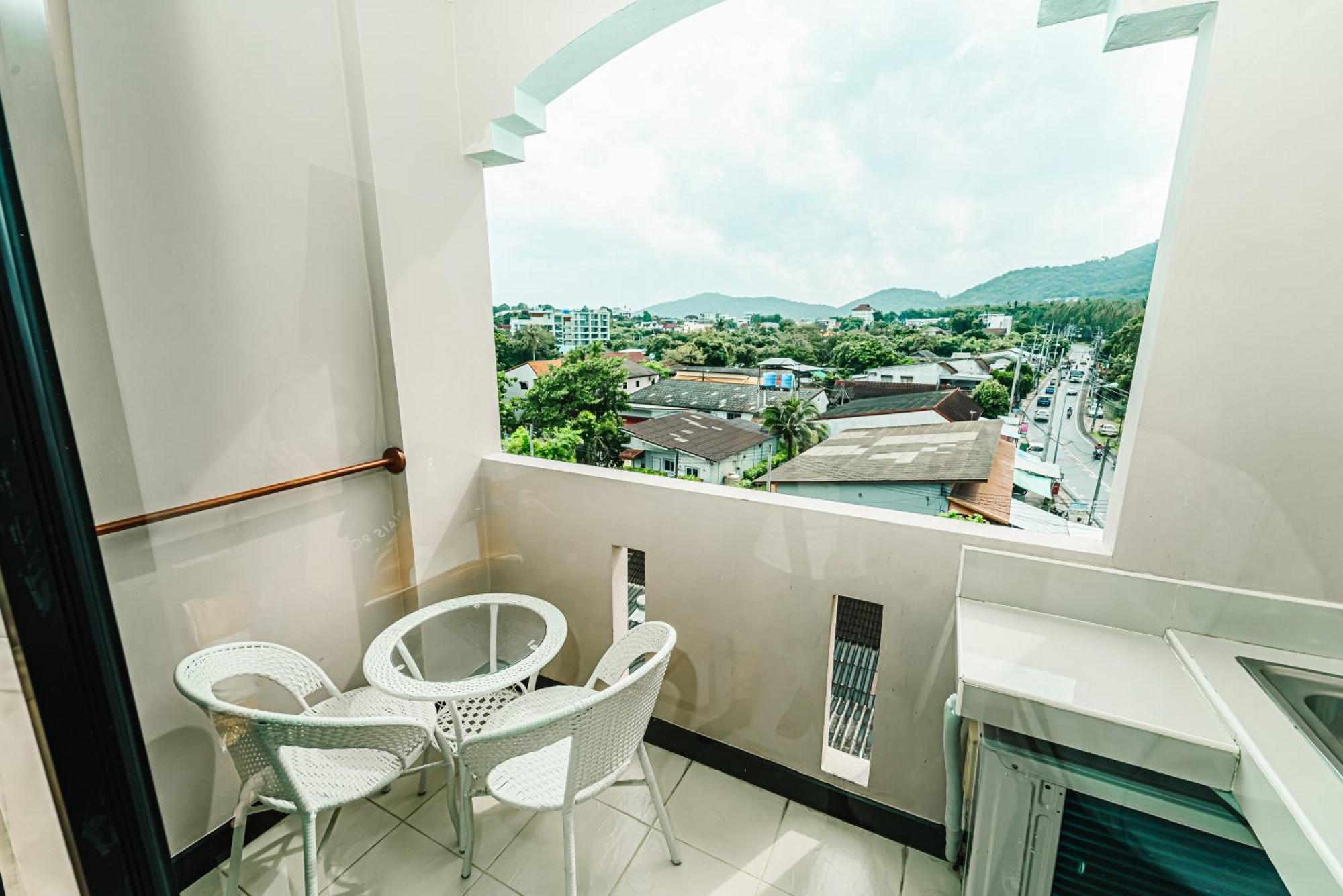Saiyuan Phuket Hotel