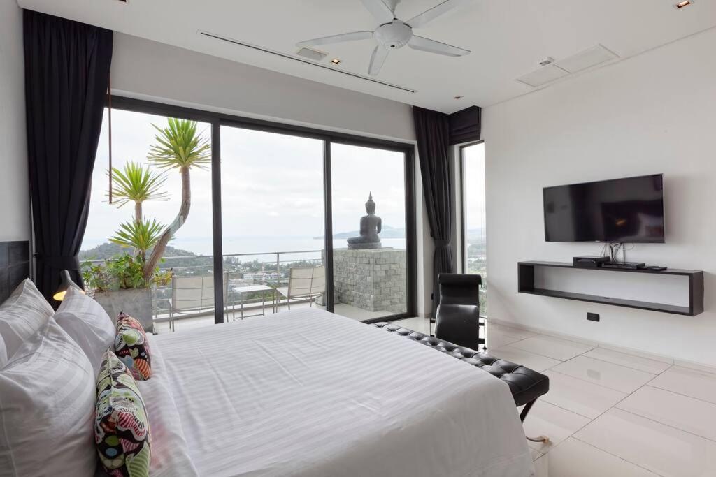 Villa Amonteera Surin Beach (Phuket)