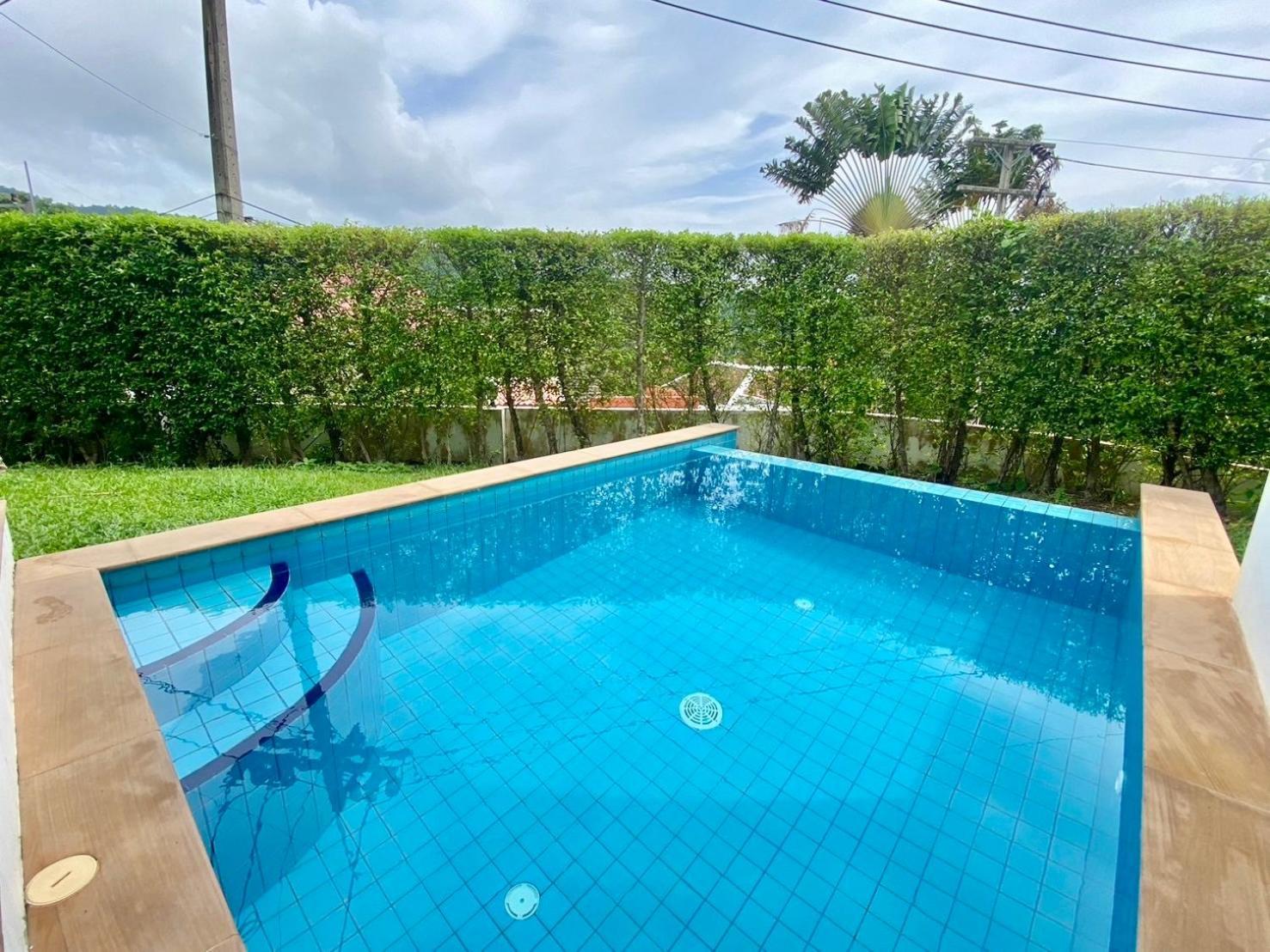 360 Degree Kamala Seaview Villa *