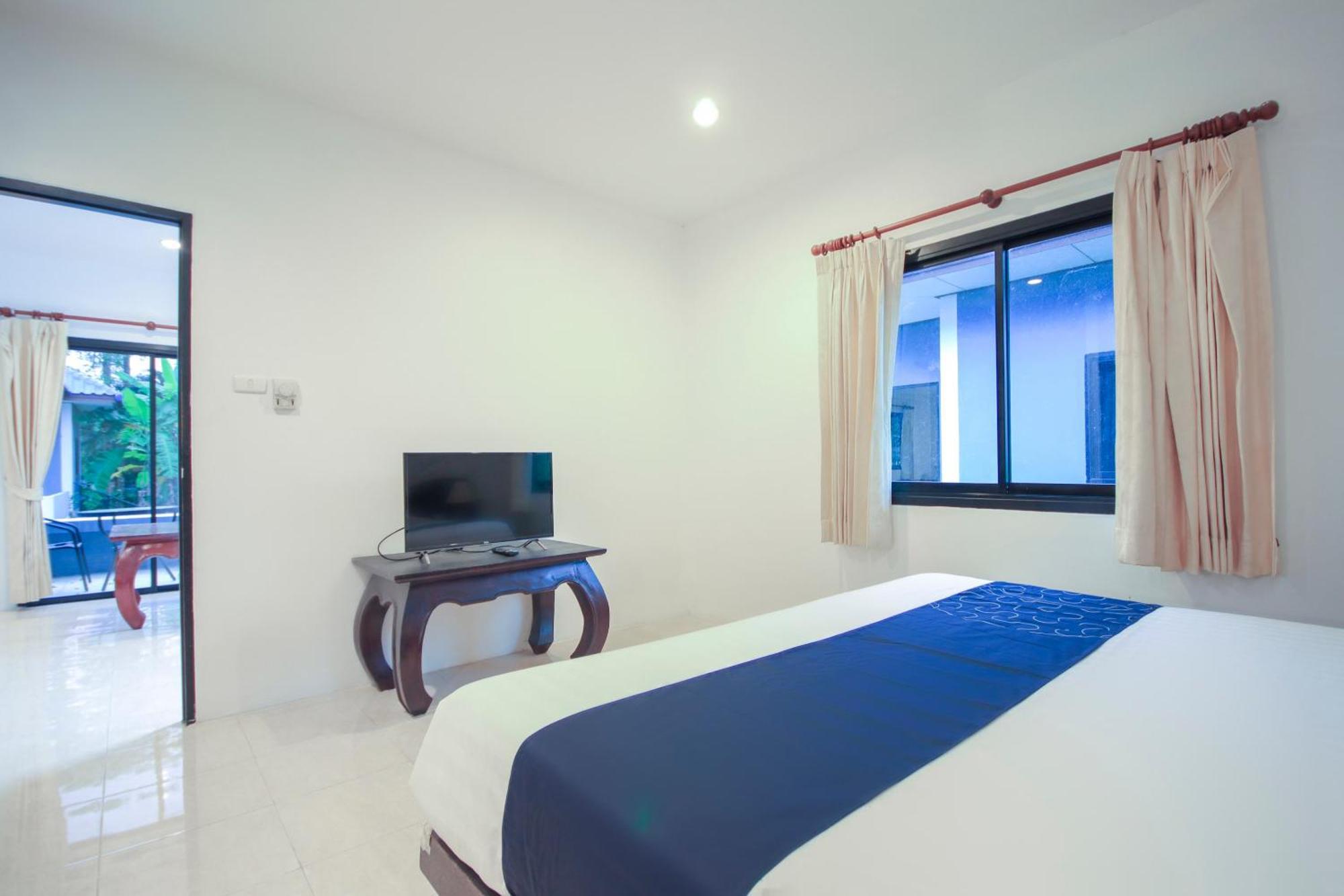 Capital O75345 Praewa Naiyang Phuket