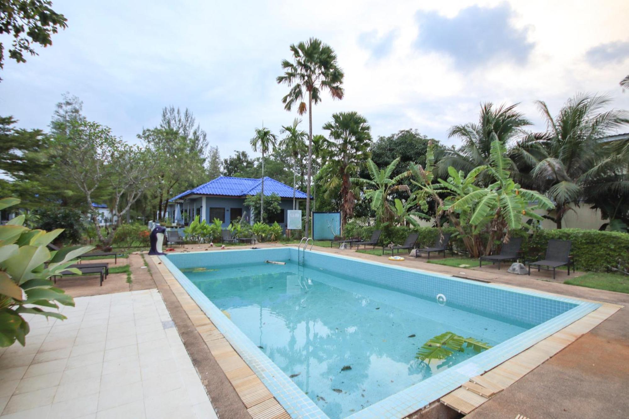 Capital O75345 Praewa Naiyang Phuket