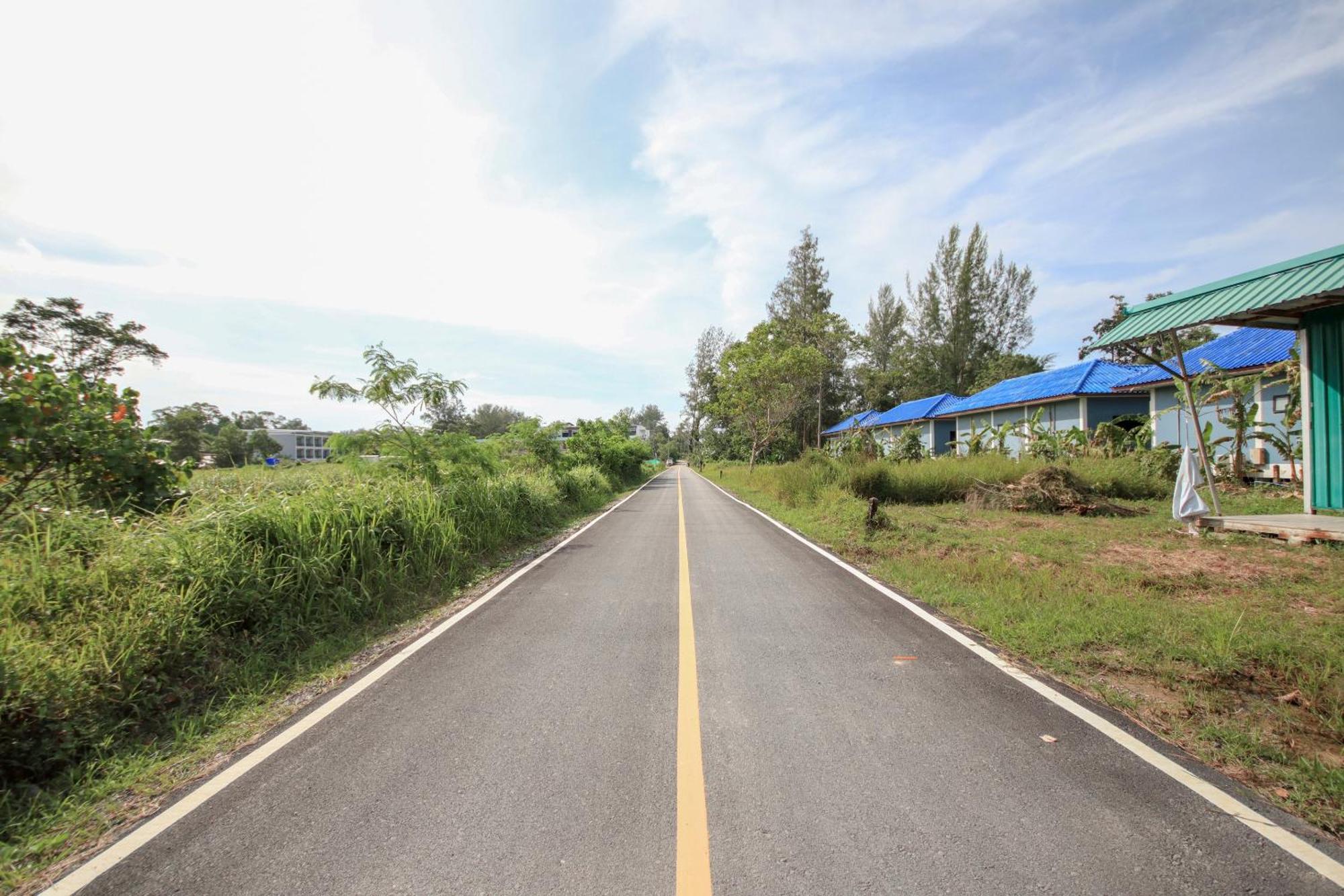 Capital O75345 Praewa Naiyang Phuket