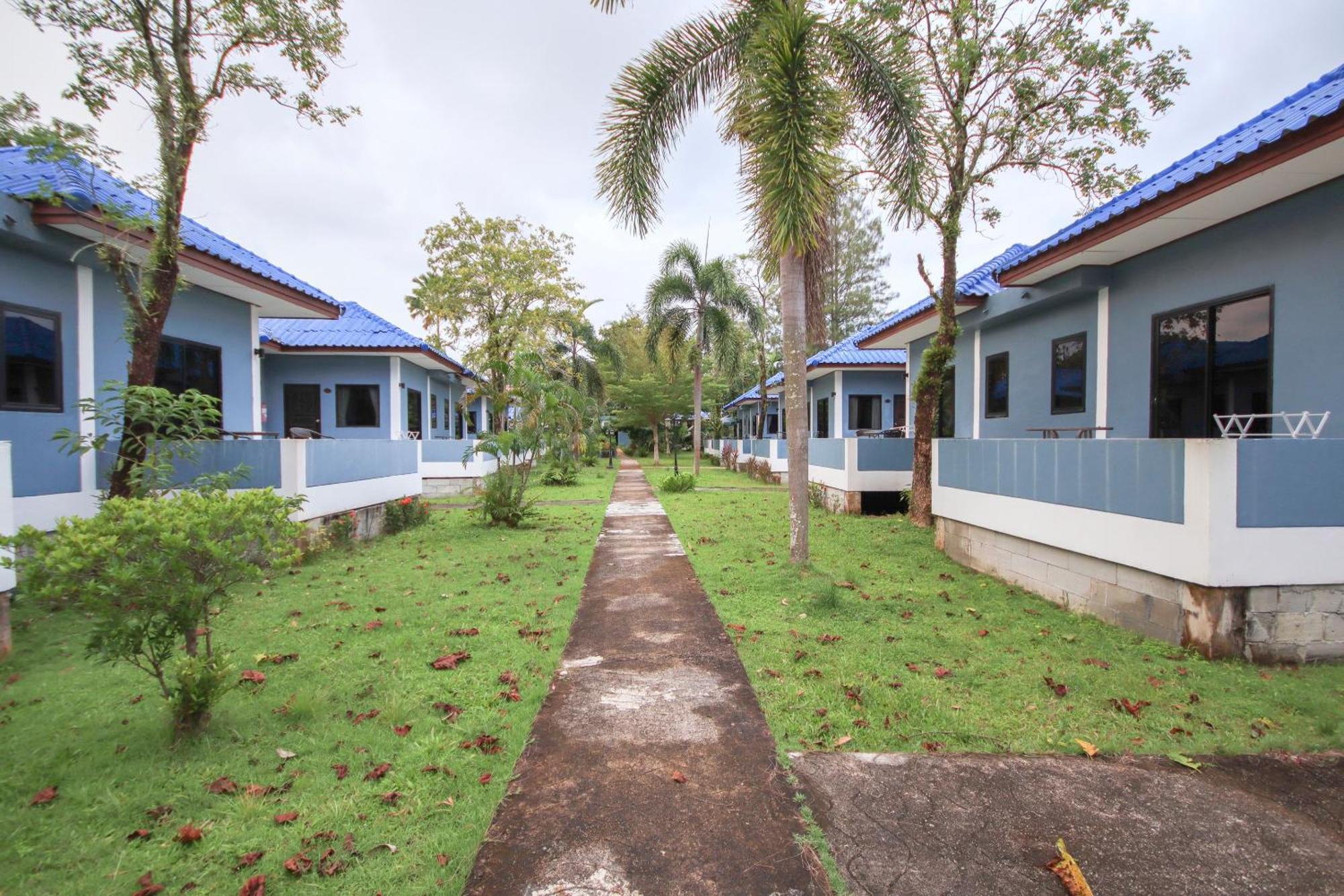 Hotel Capital O75345 Praewa Naiyang Phuket