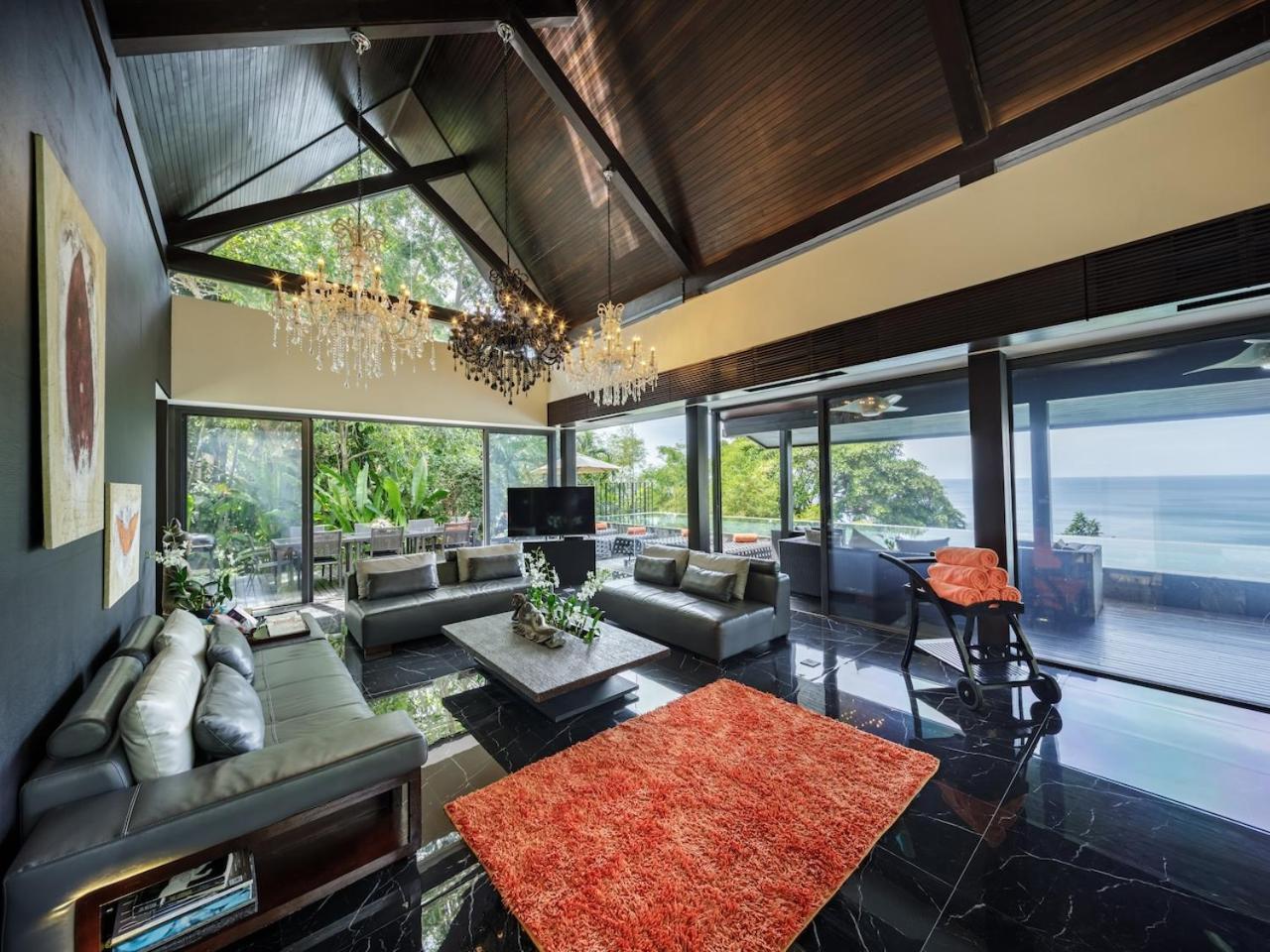Yang, Private Oceanfront Villa, * Kamala Beach