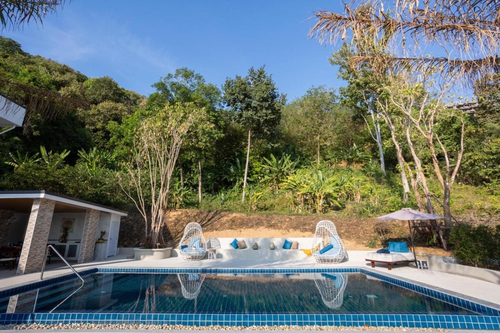 Sirinary Phuket *
