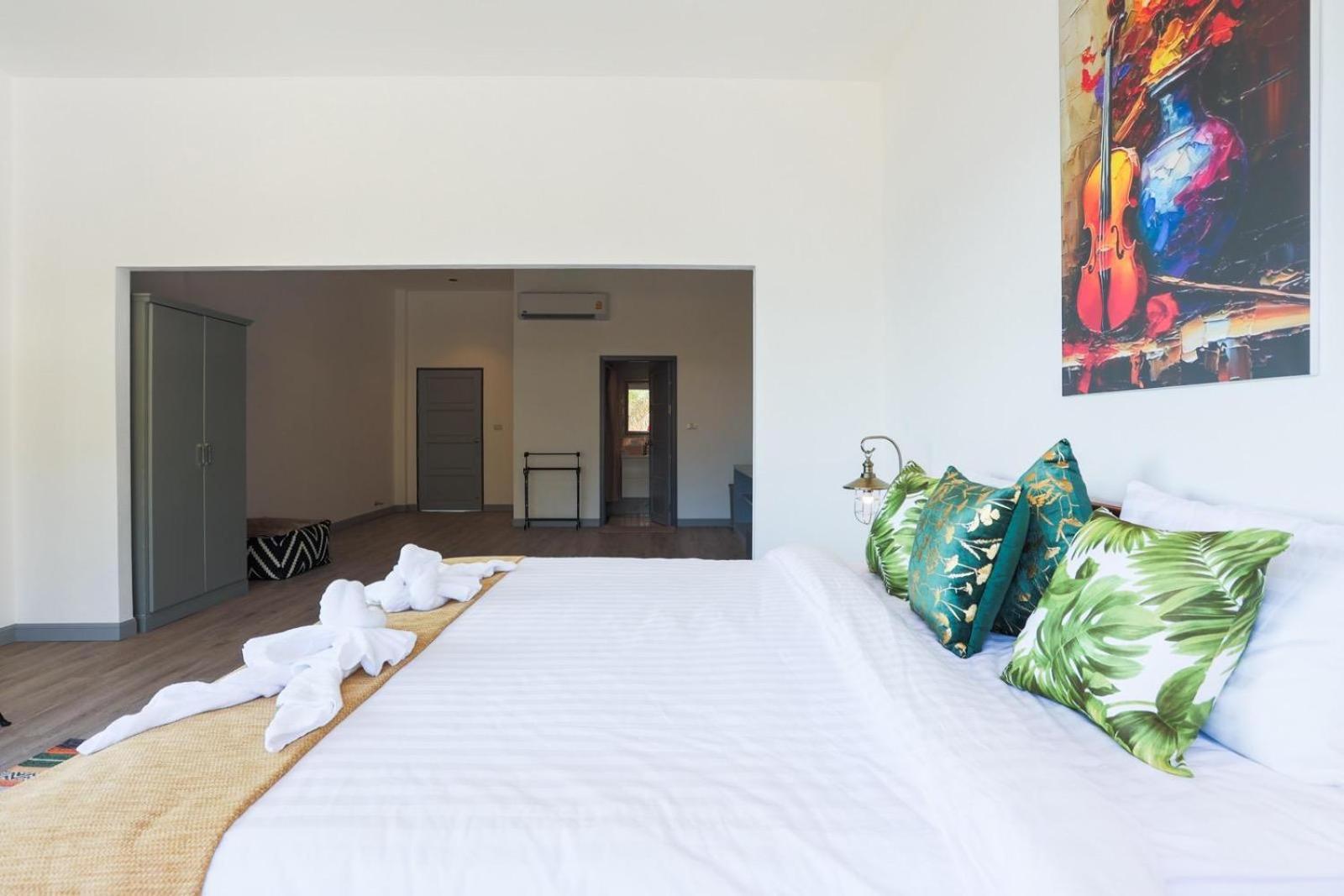 Sirinary Phuket Villa *
