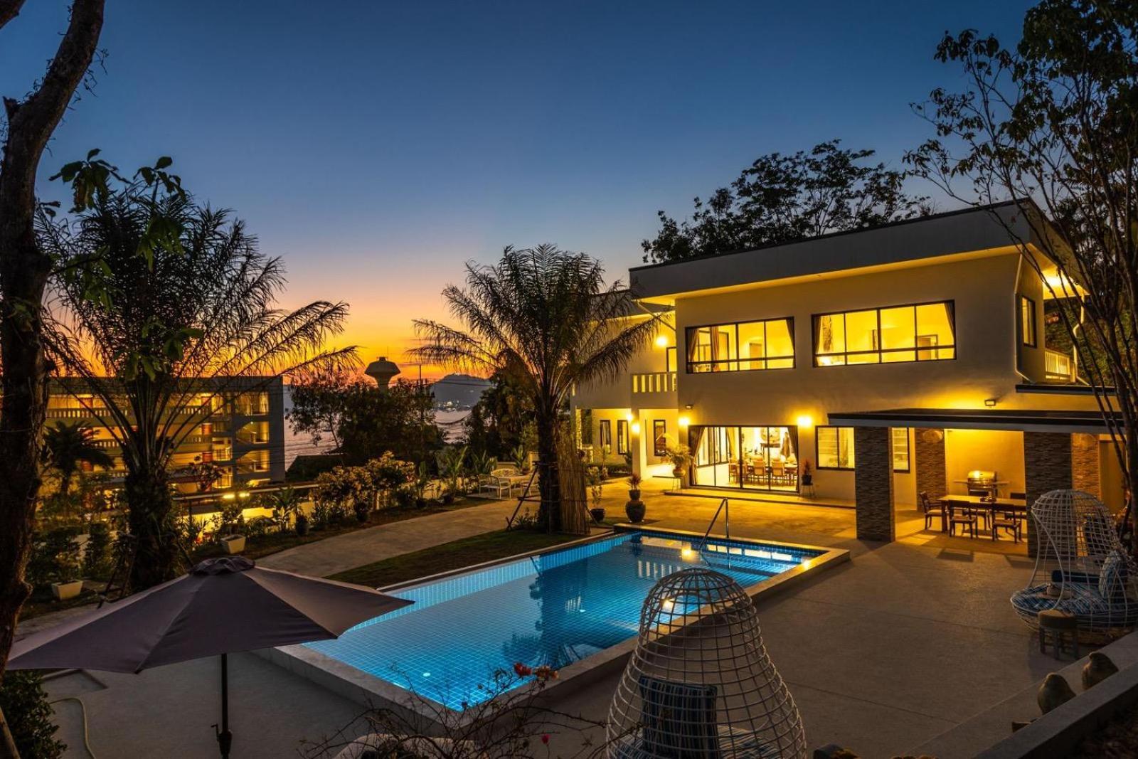 Sirinary Phuket Villa *