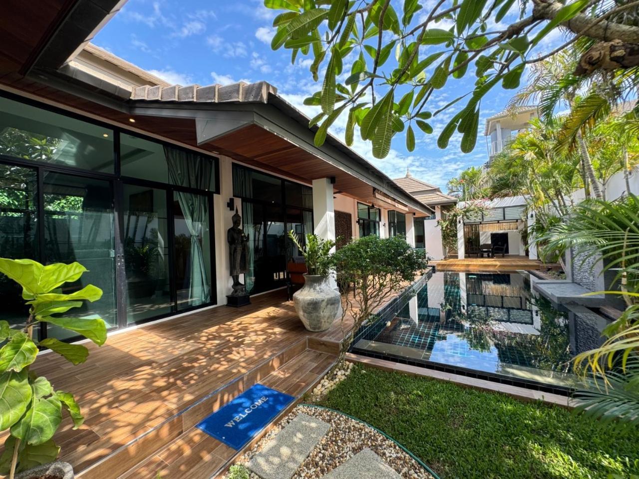 Emotion 1 By G Estate Villa