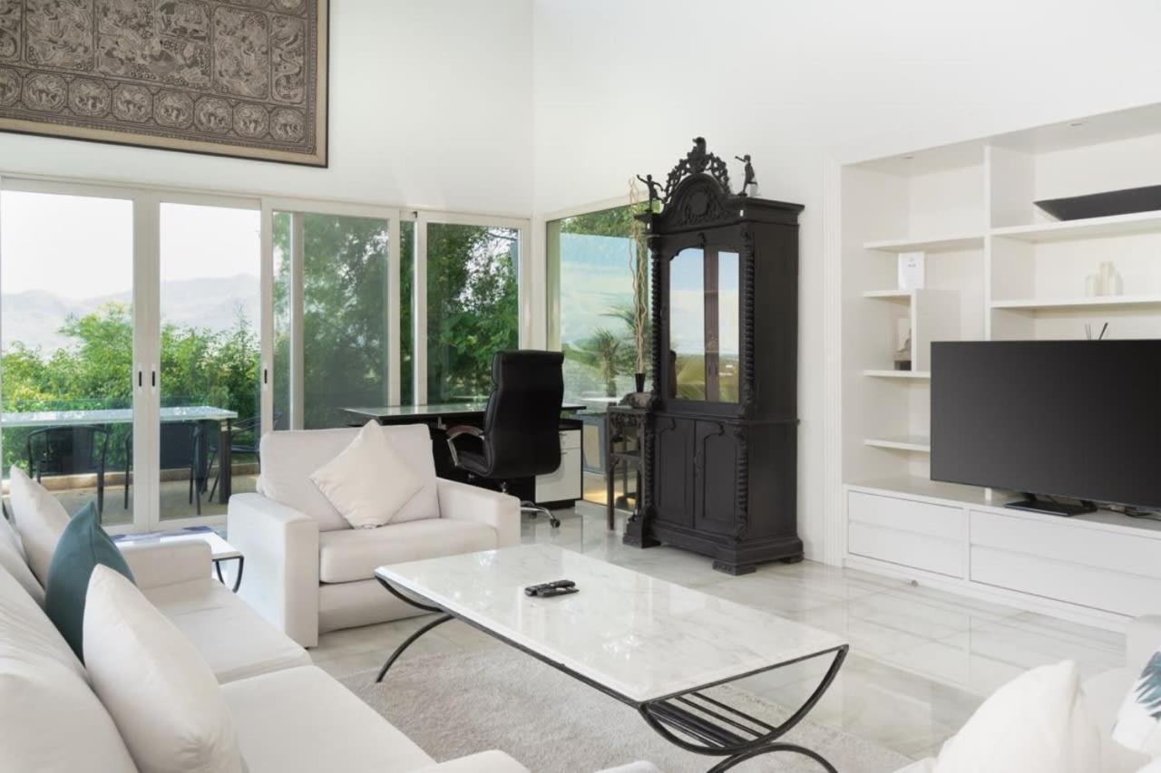 Epic Mountain View 3 Bedroom Pool 2 Mins To The Villa Layan Beach (Phuket)