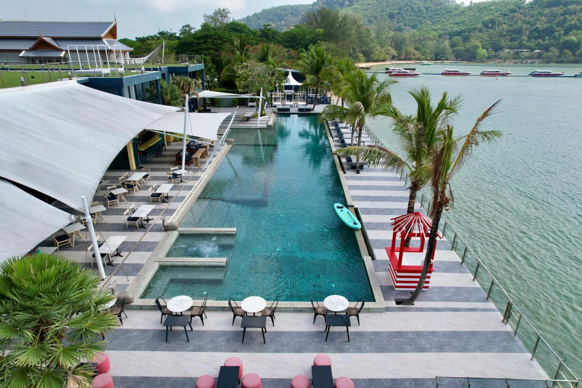 Hotel Tide Phuket Beachfront Phuket