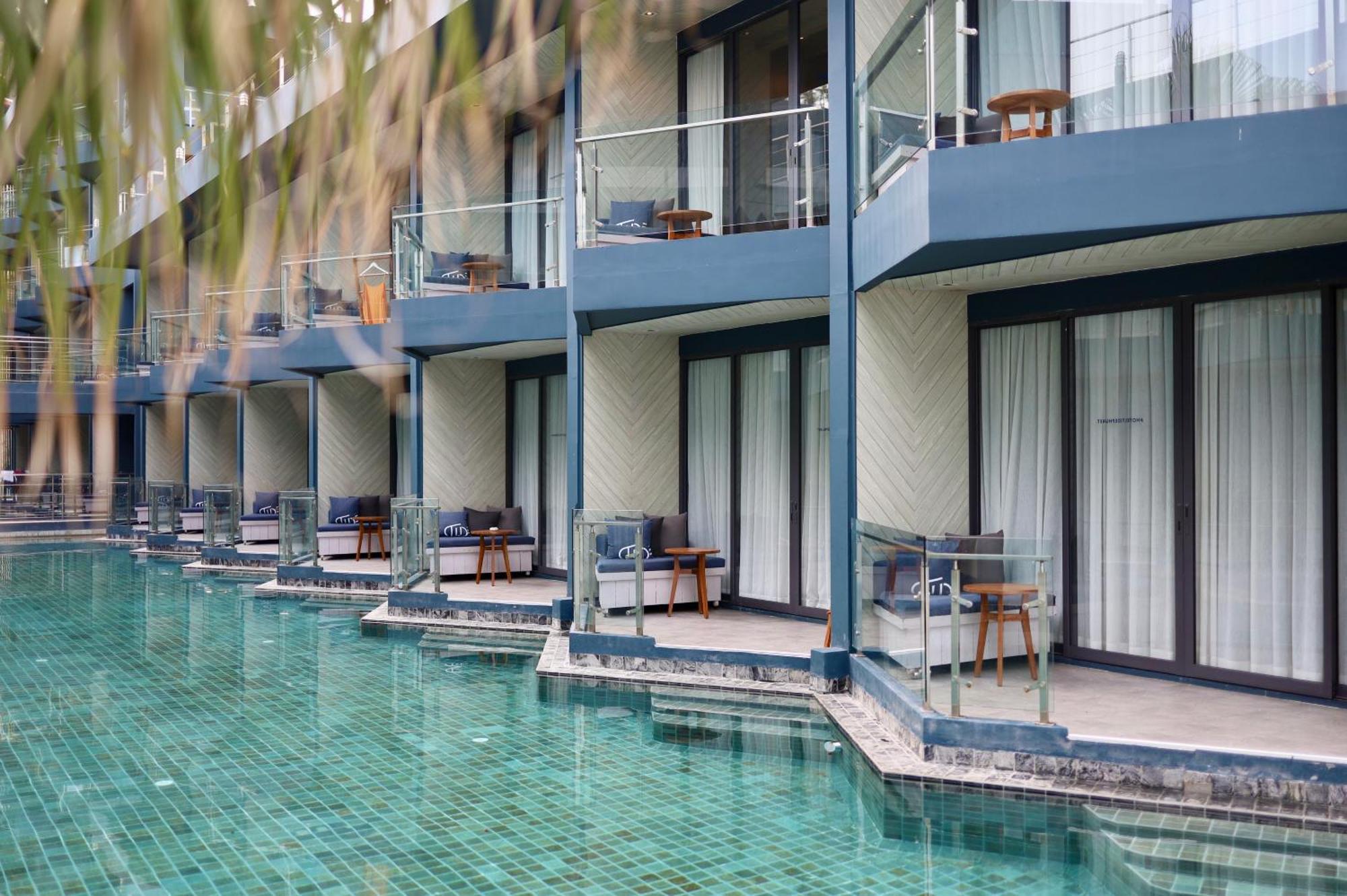 Hotel Hotel Tide Phuket Beachfront 5*