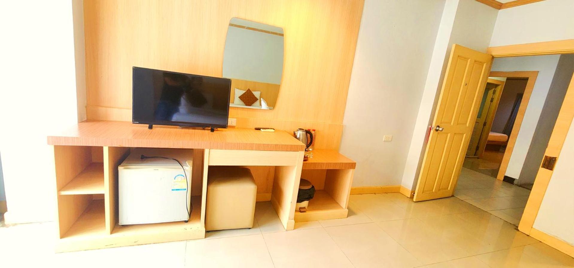 Phuket 420 Hotel 3*
