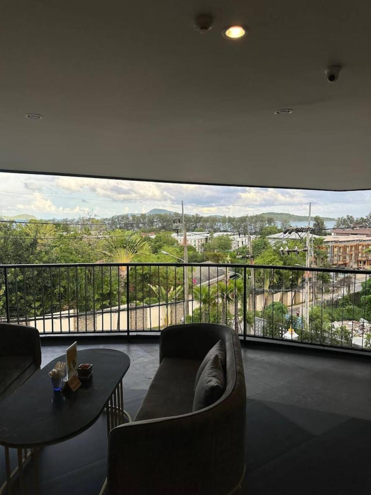 Modern In 600m From The