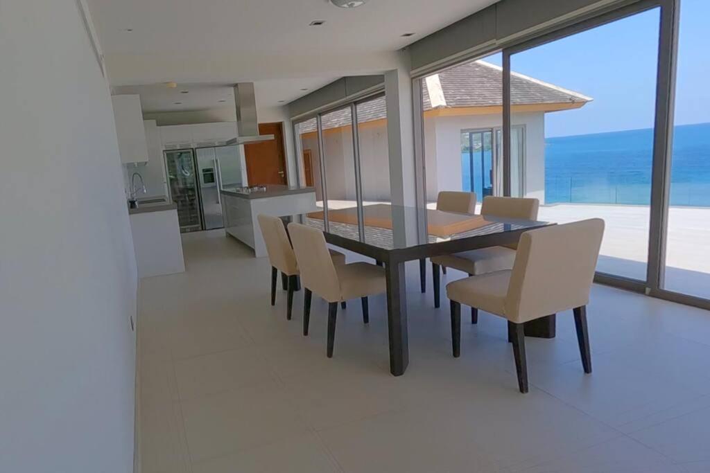 Cape Sienna 4 - A Waterfront Grand Oasis