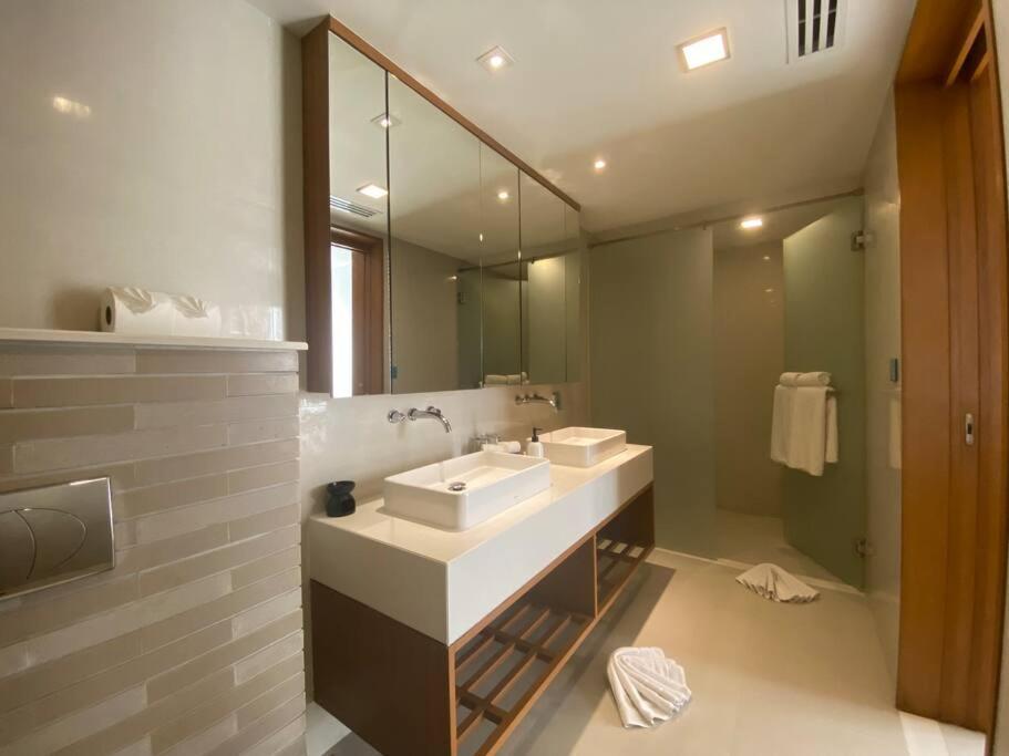 Villa Cape Sienna 4 - A Waterfront Grand Oasis Kamala Beach