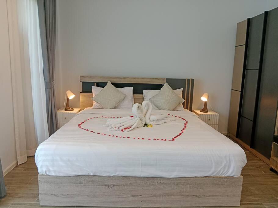 Bangtao 2 Bedroom Corner Pool Access Phuket