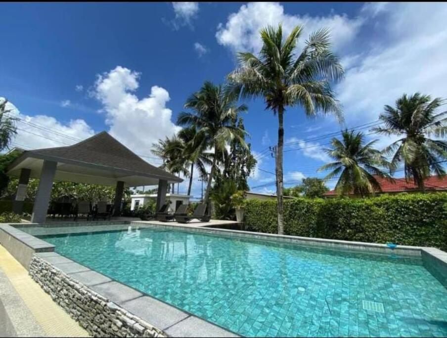 Bangtao 2 Bedroom Corner Pool Access Phuket Ban Pak Lak