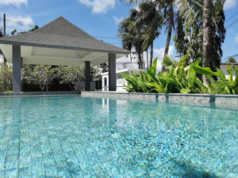 Villa Bangtao 2 Bedroom Corner Pool Access Phuket Ban Pak Lak
