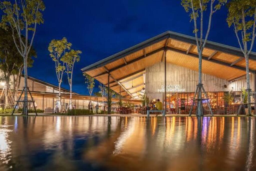 Bangtao 2 Bedroom Corner Pool Access Phuket Ban Pak Lak