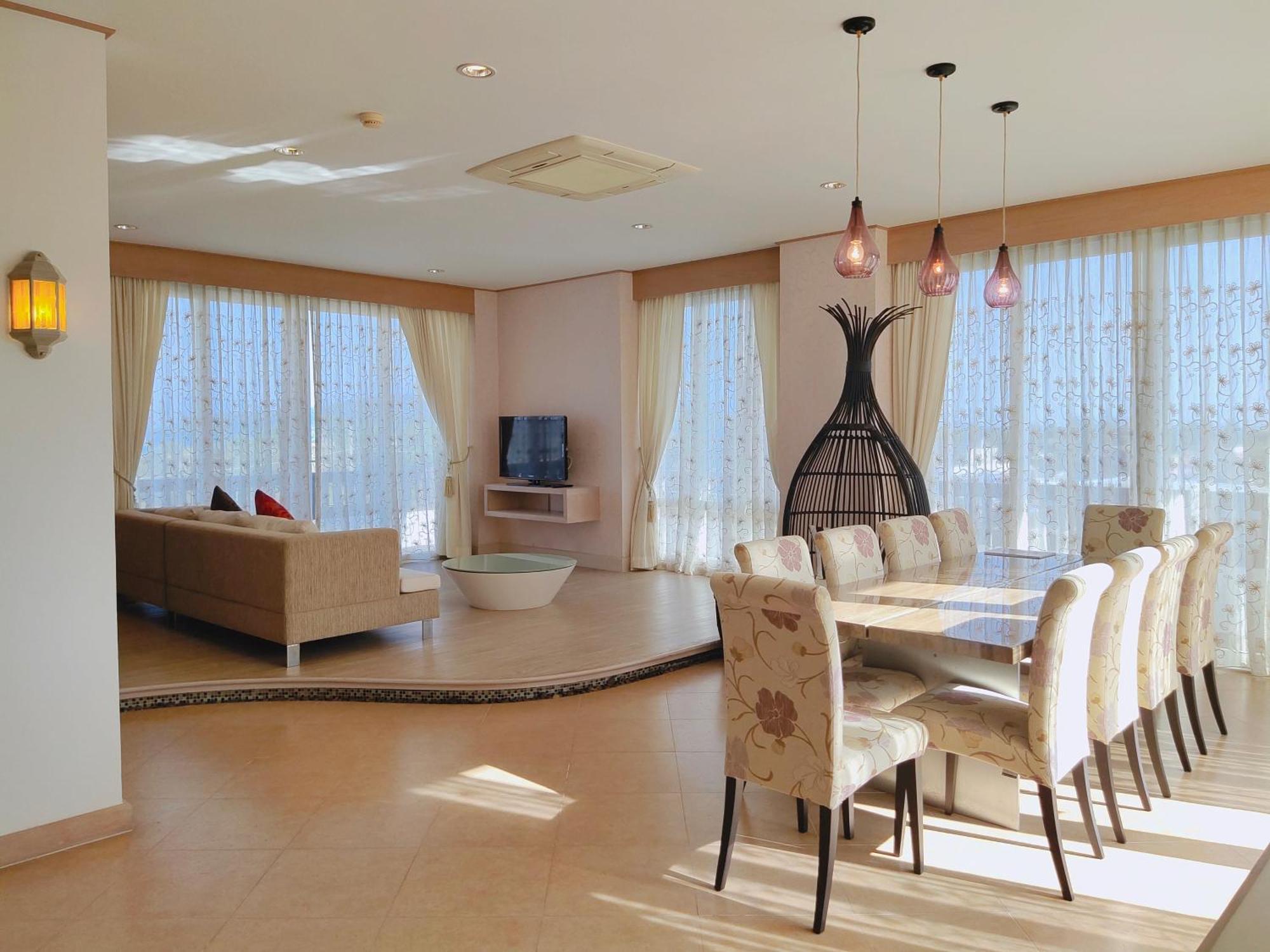 Ratana Chalong 4* Rawai