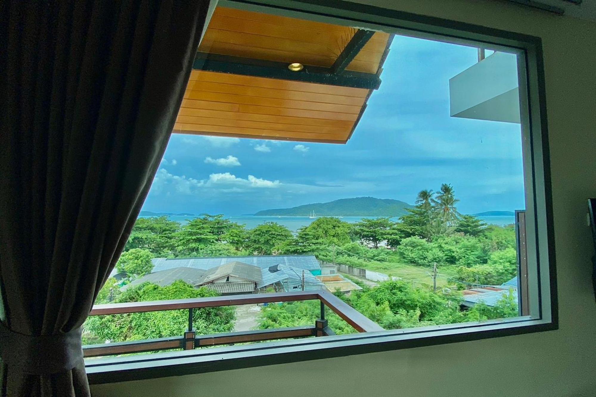 Aqua Sha Hotel Rawai