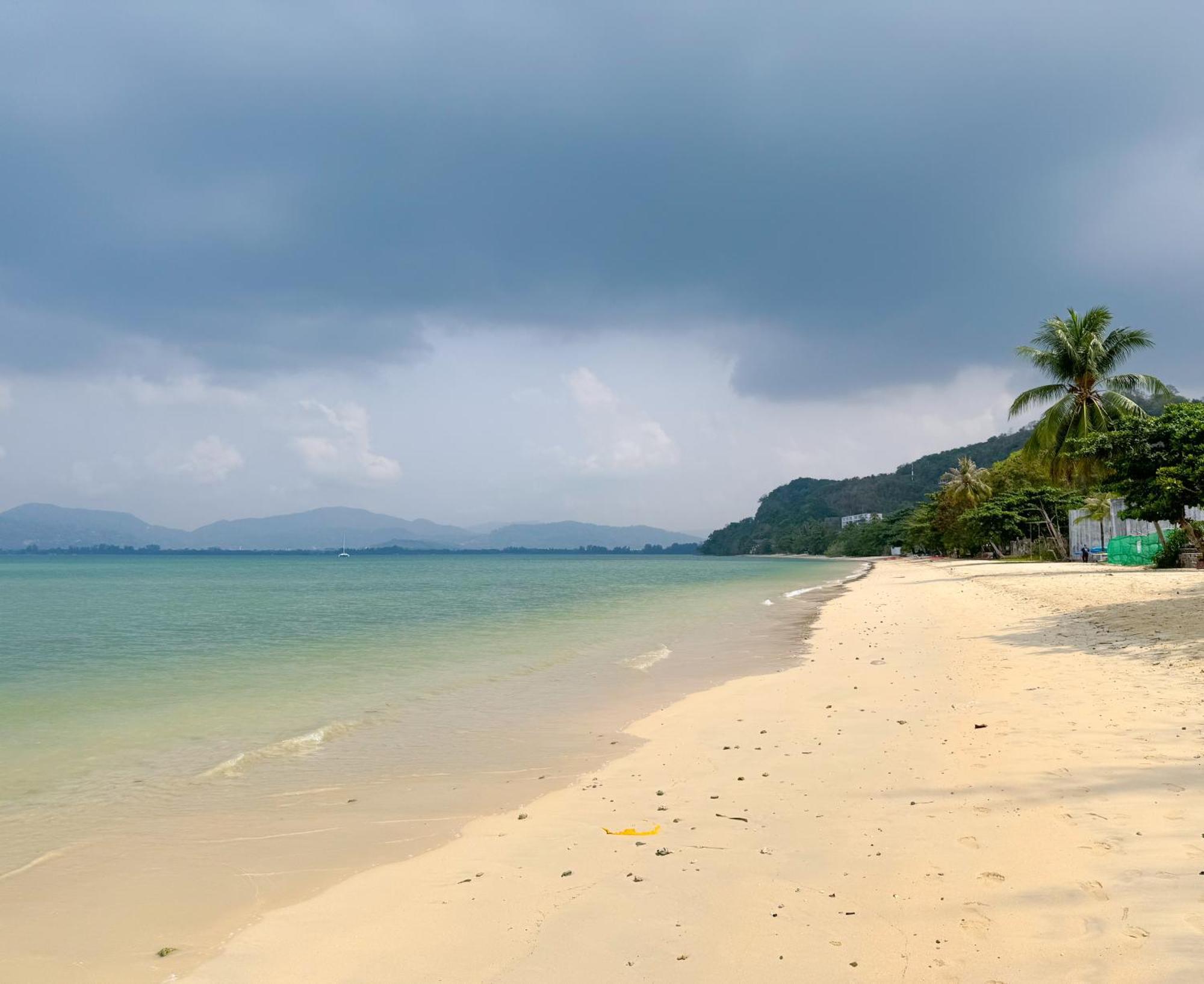Sea Dreamer Beachfront *
