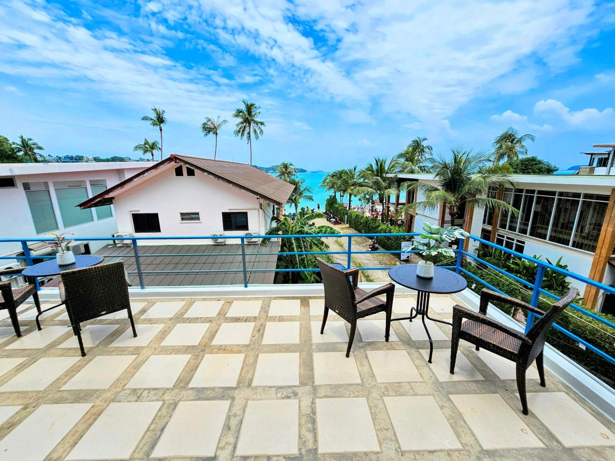 Apartment Front Queen's Castle - Kid Friendly, Like Royalty Ban Ao Makham
