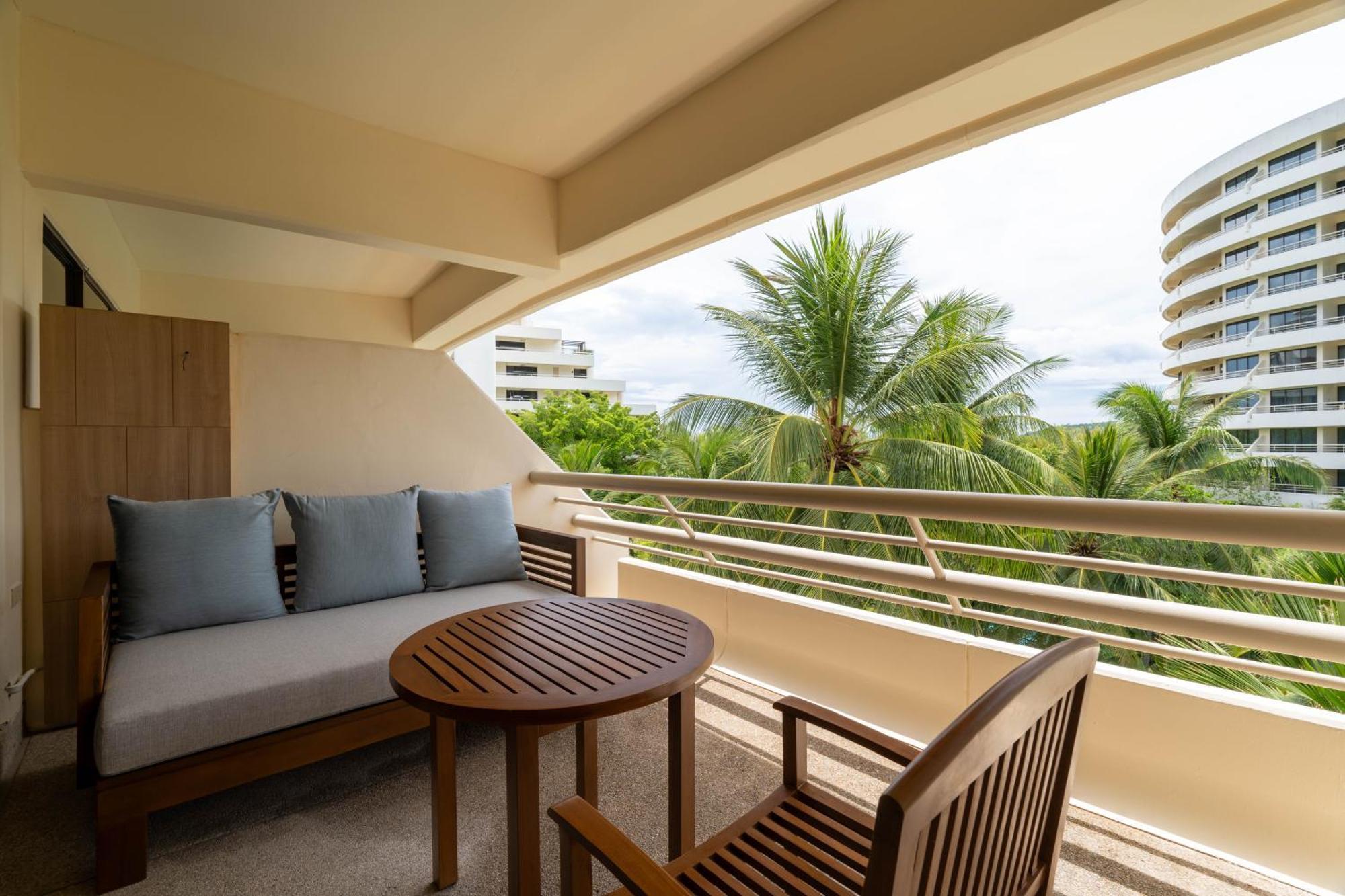 Pullman Phuket Resort Karon