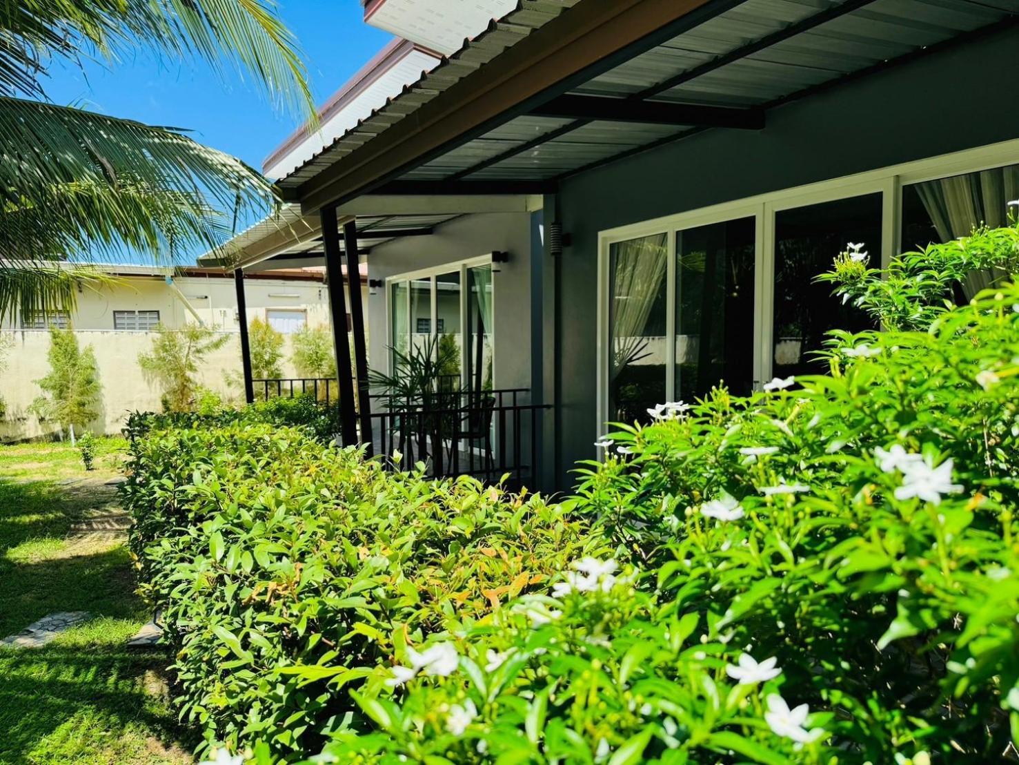 Marisa Garden