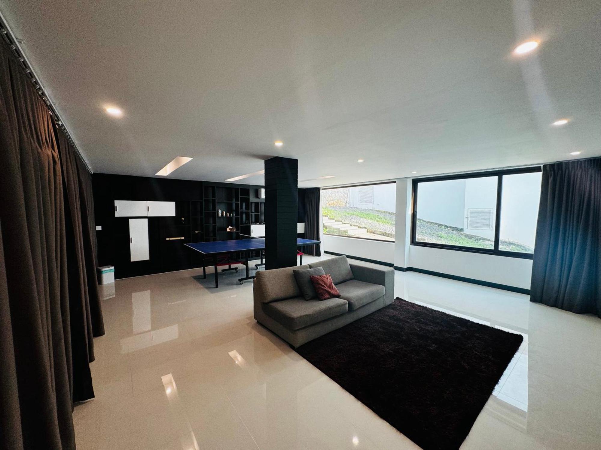 Sunrise Ocean 20 Villa