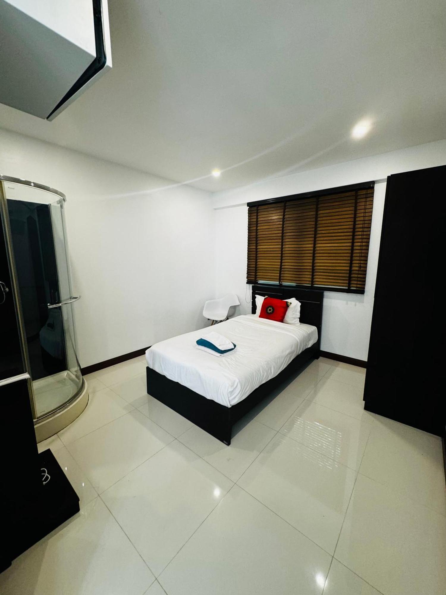 Sunrise Ocean 20 Villa
