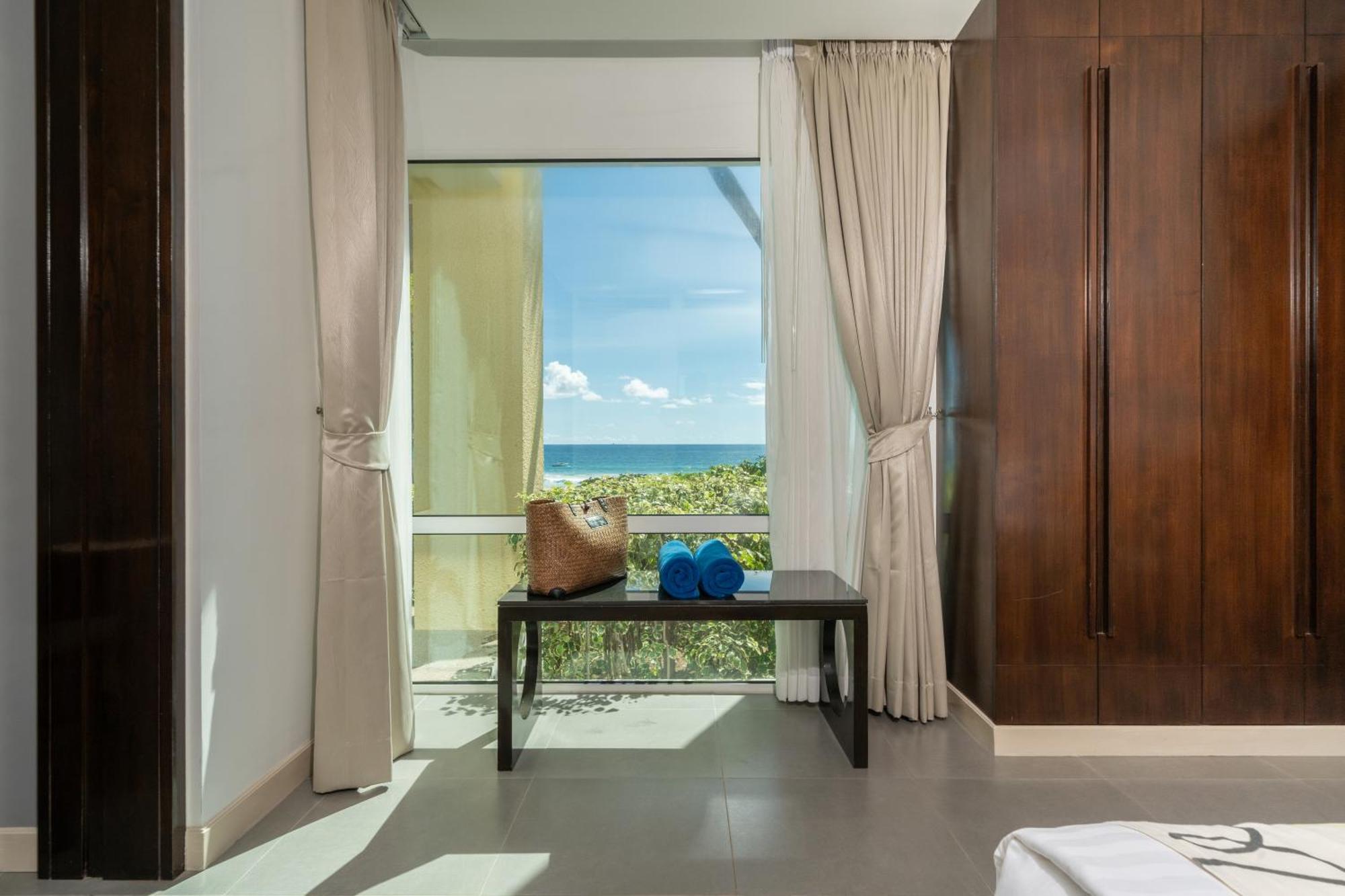 Beachfront 703 Apartment *
