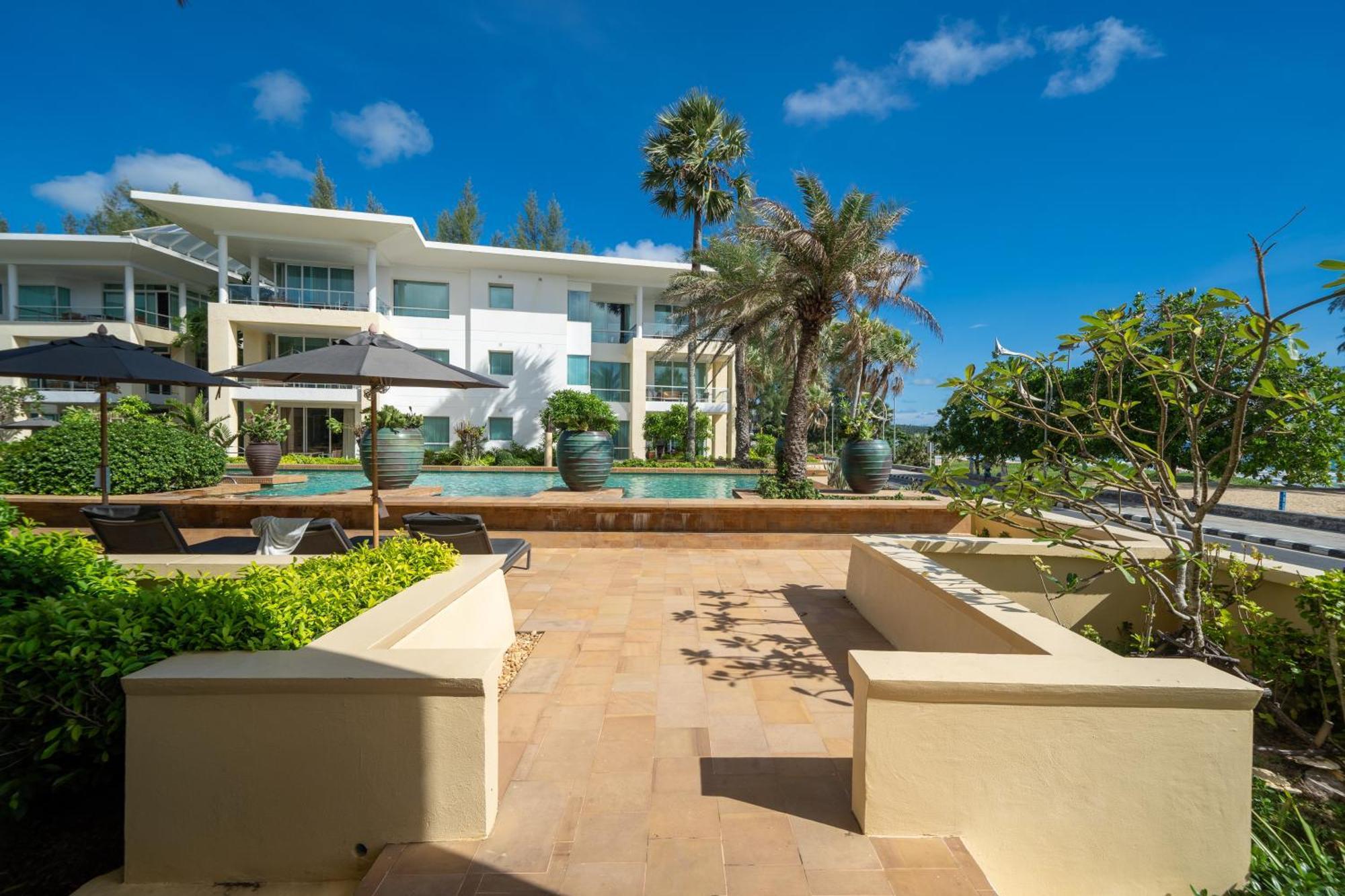 Beachfront 703 Apartment *