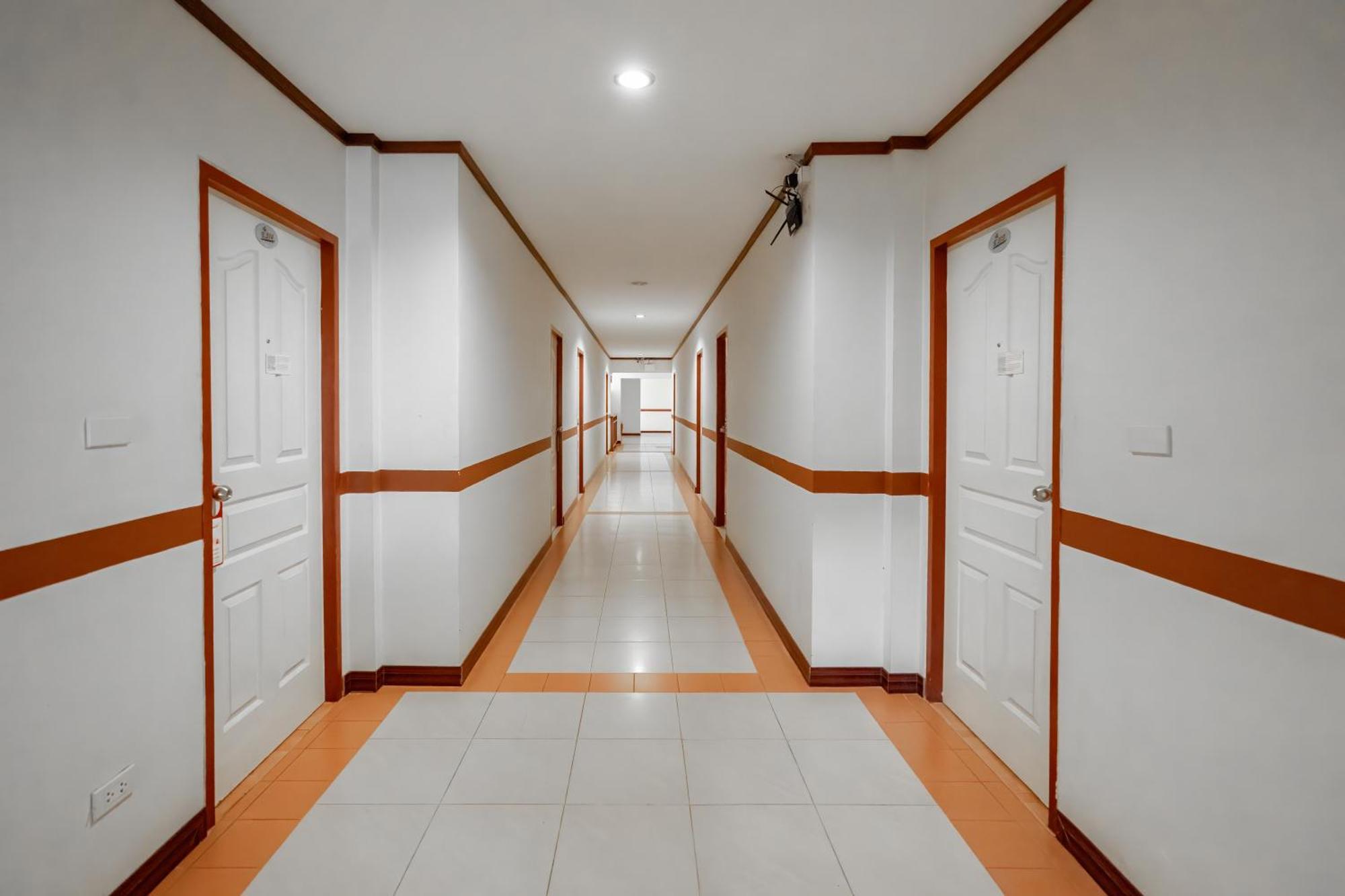 Outdoor Hotel 3*
