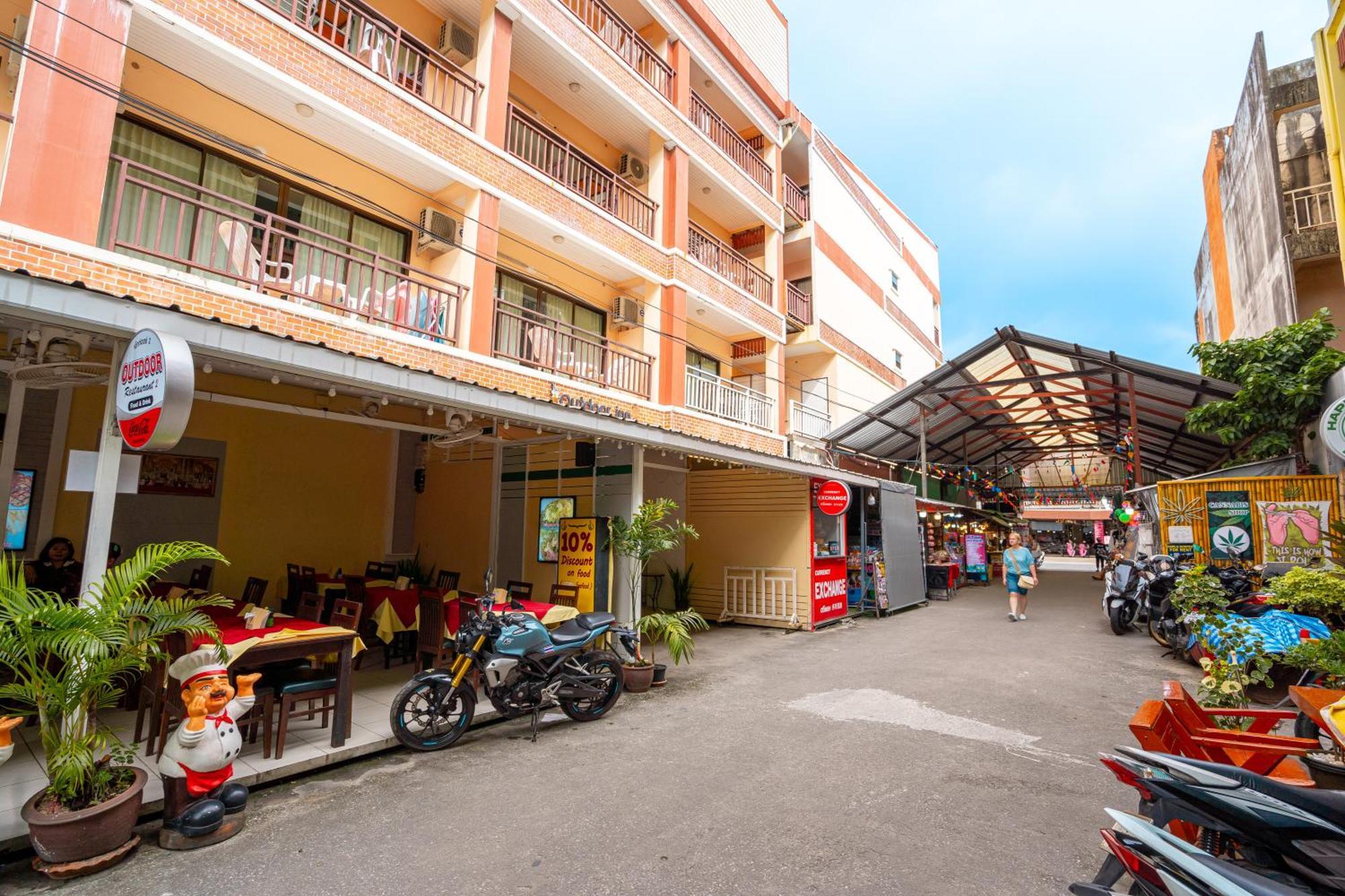 Hotel Outdoor Kata Beach (Phuket)
