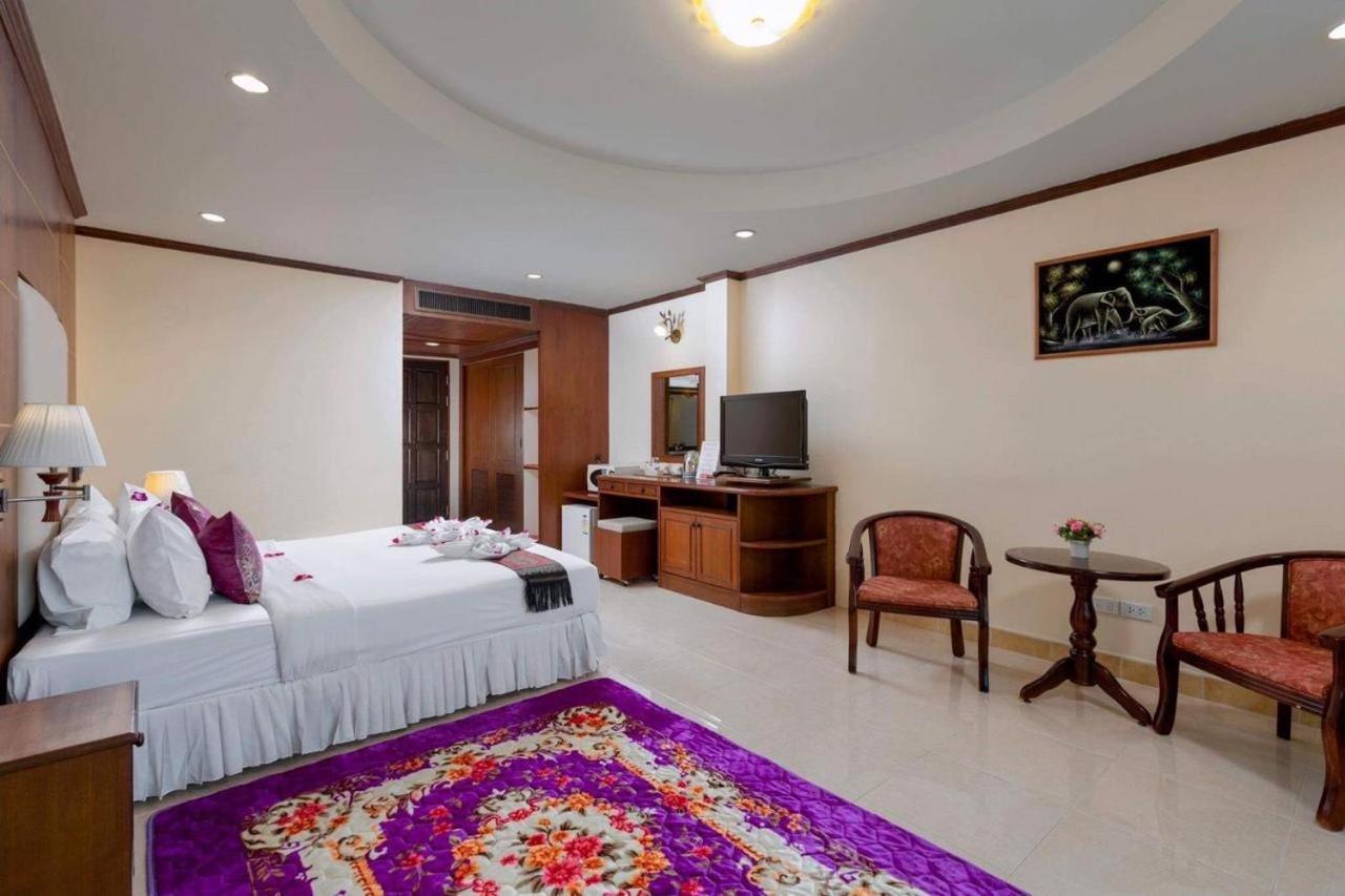 Centre Point Nanai 3* Patong