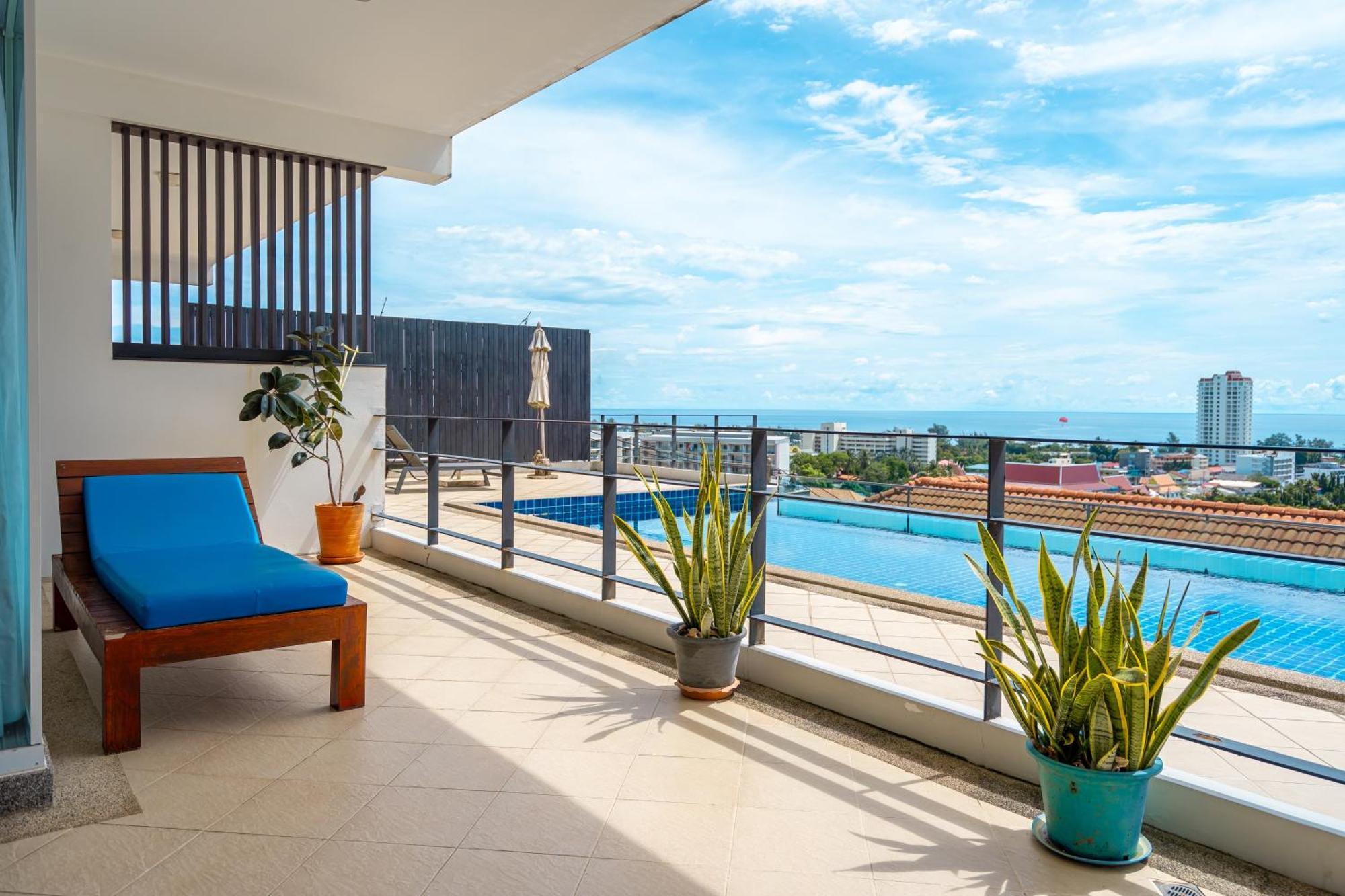Aparthotel Hillside Seaview Karon
