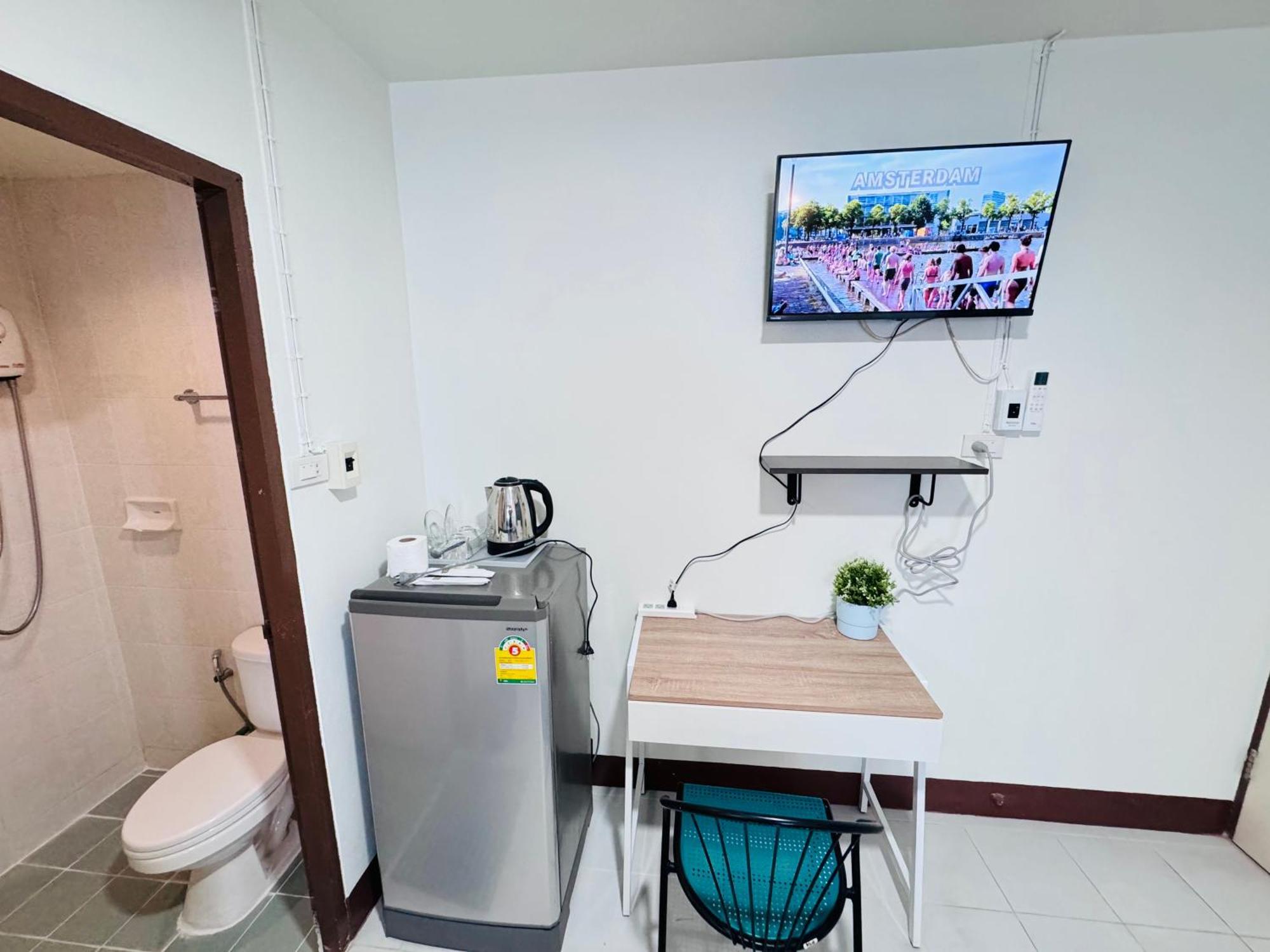 K.l.apartment *