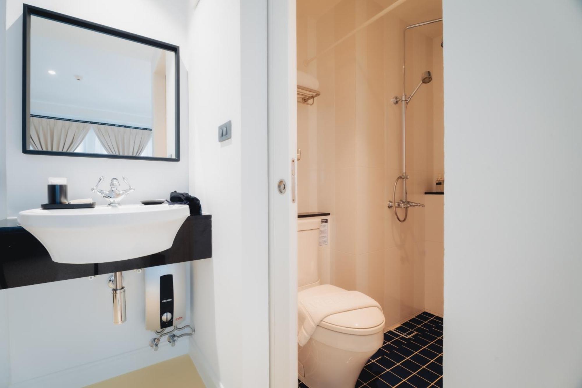 Xinlor House - Old Town 3*