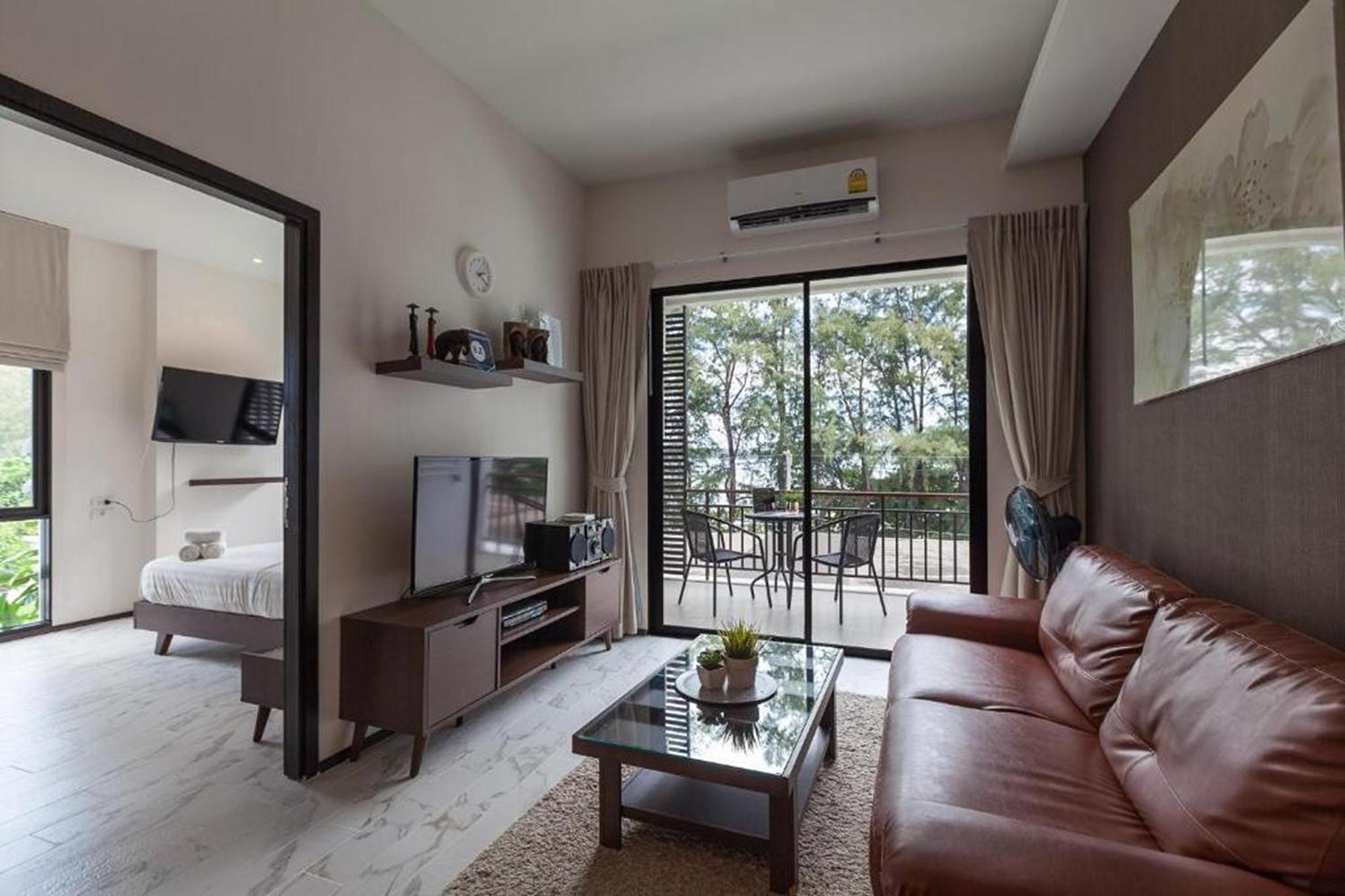 The Title Front Apartment