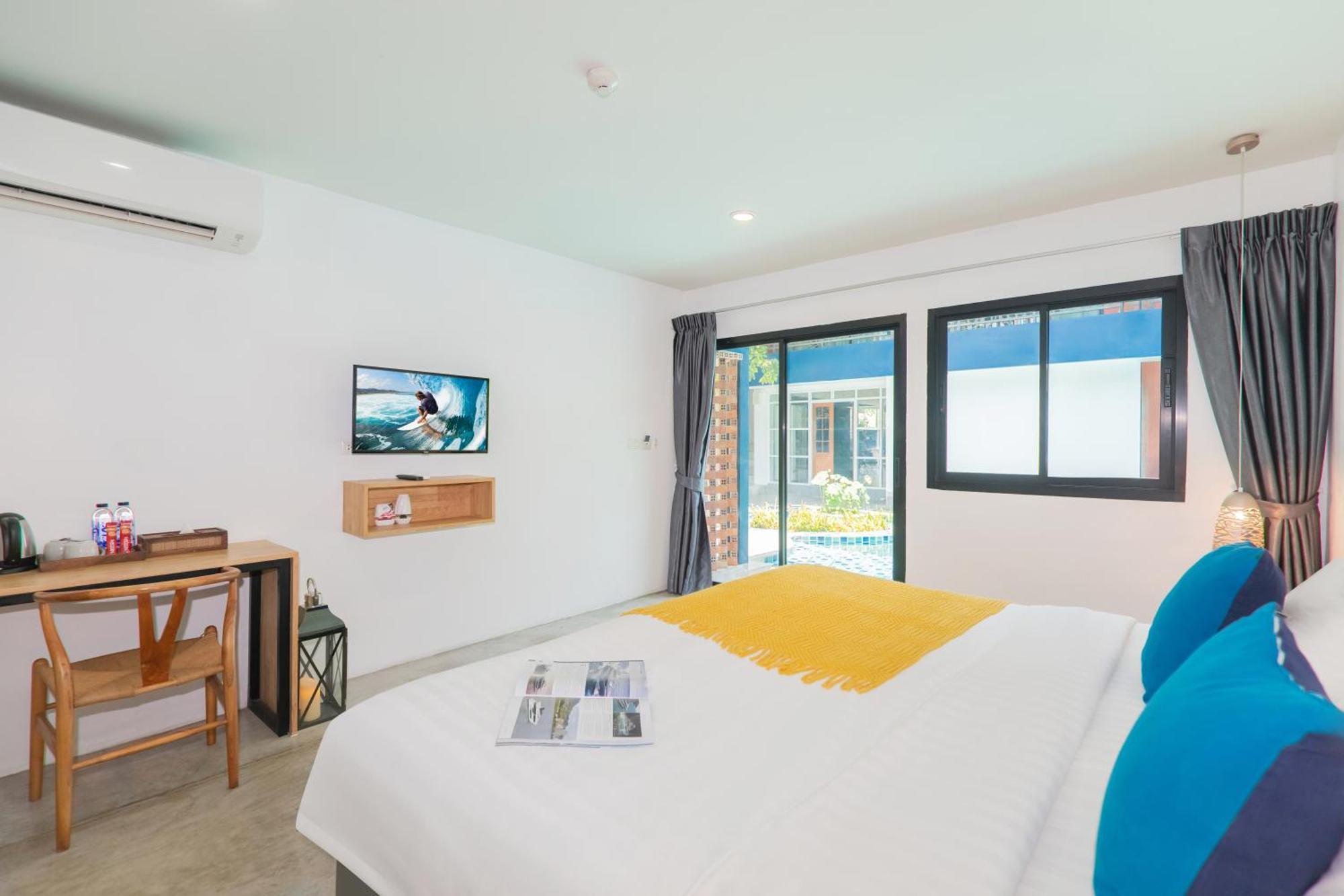 Hotel Kraam Silhouette And Cafe Phuket 3*