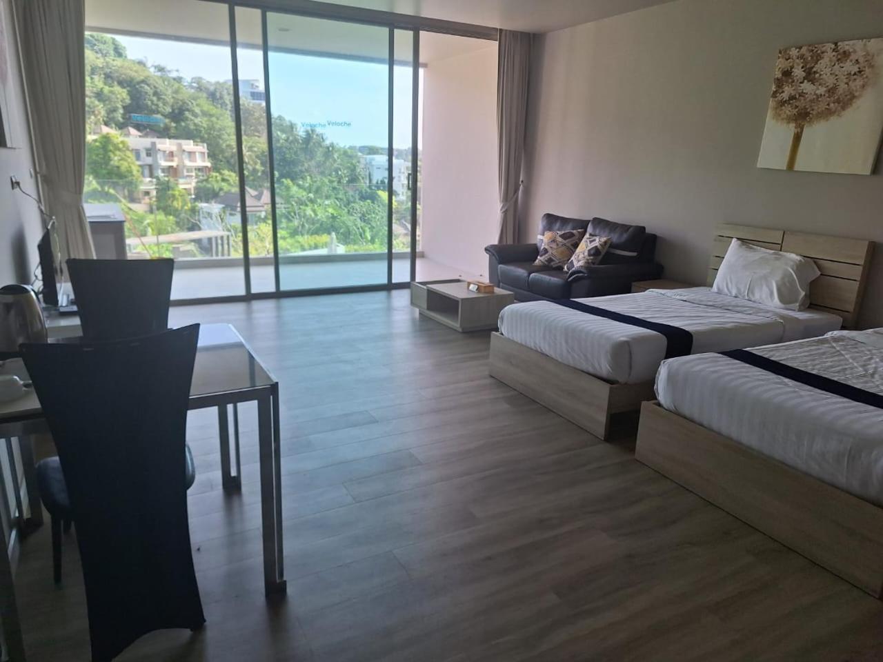 Apartment Veloche Karon