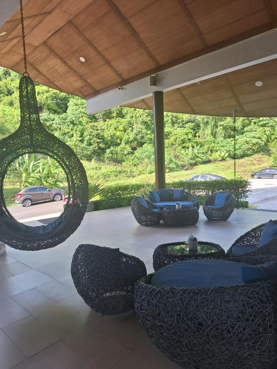 Veloche Karon Apartment Ban Karon