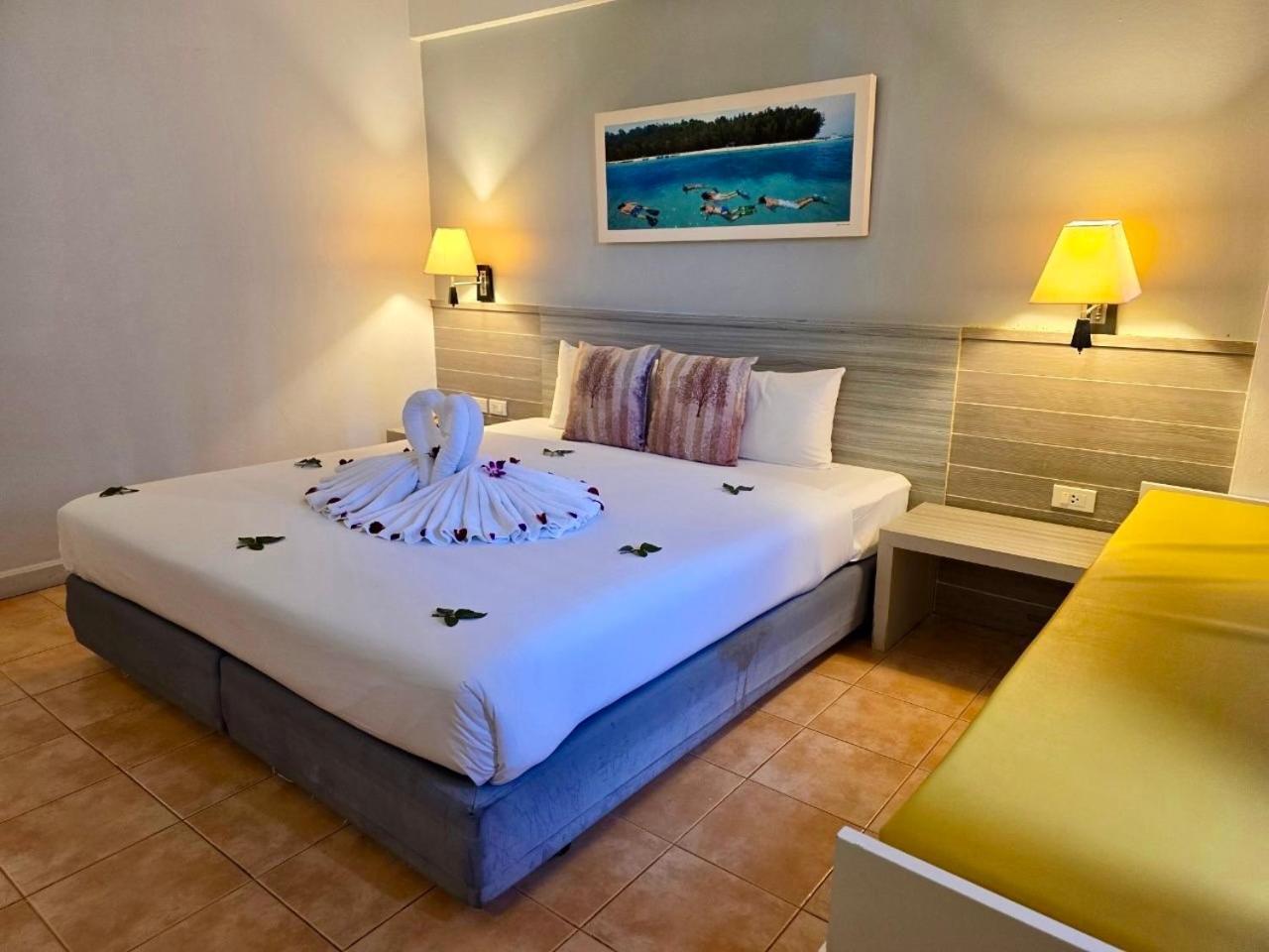 On Phuket - Sha 3* Karon