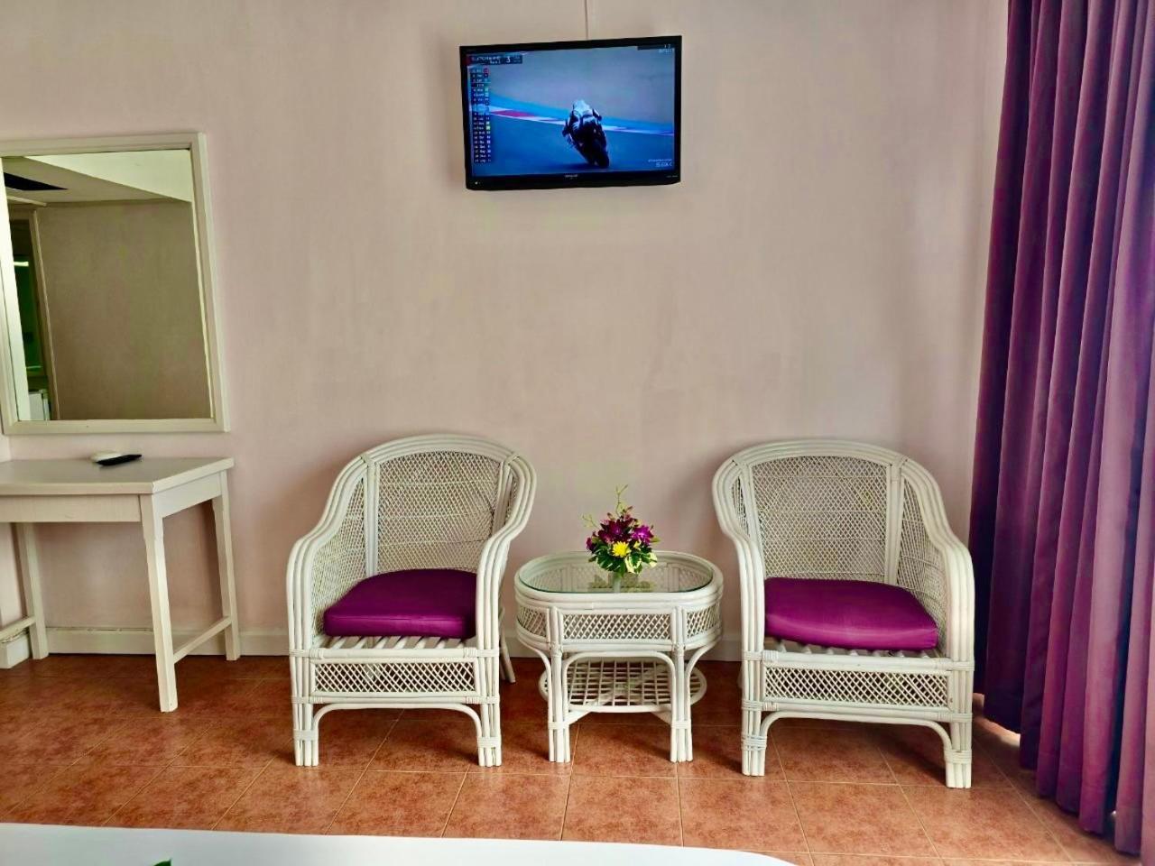 On Phuket - Sha Hotel 3*