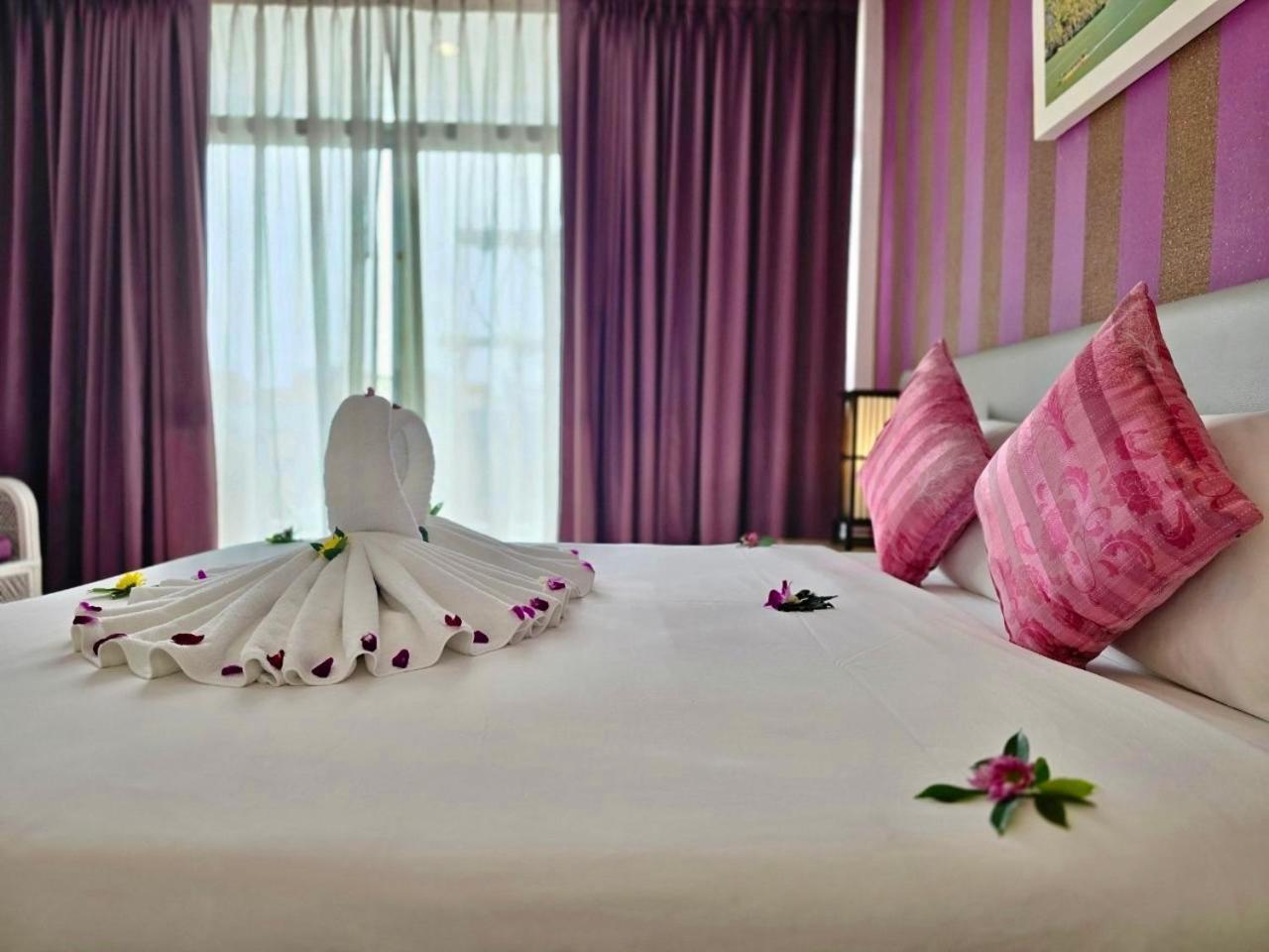 On Phuket - Sha Karon